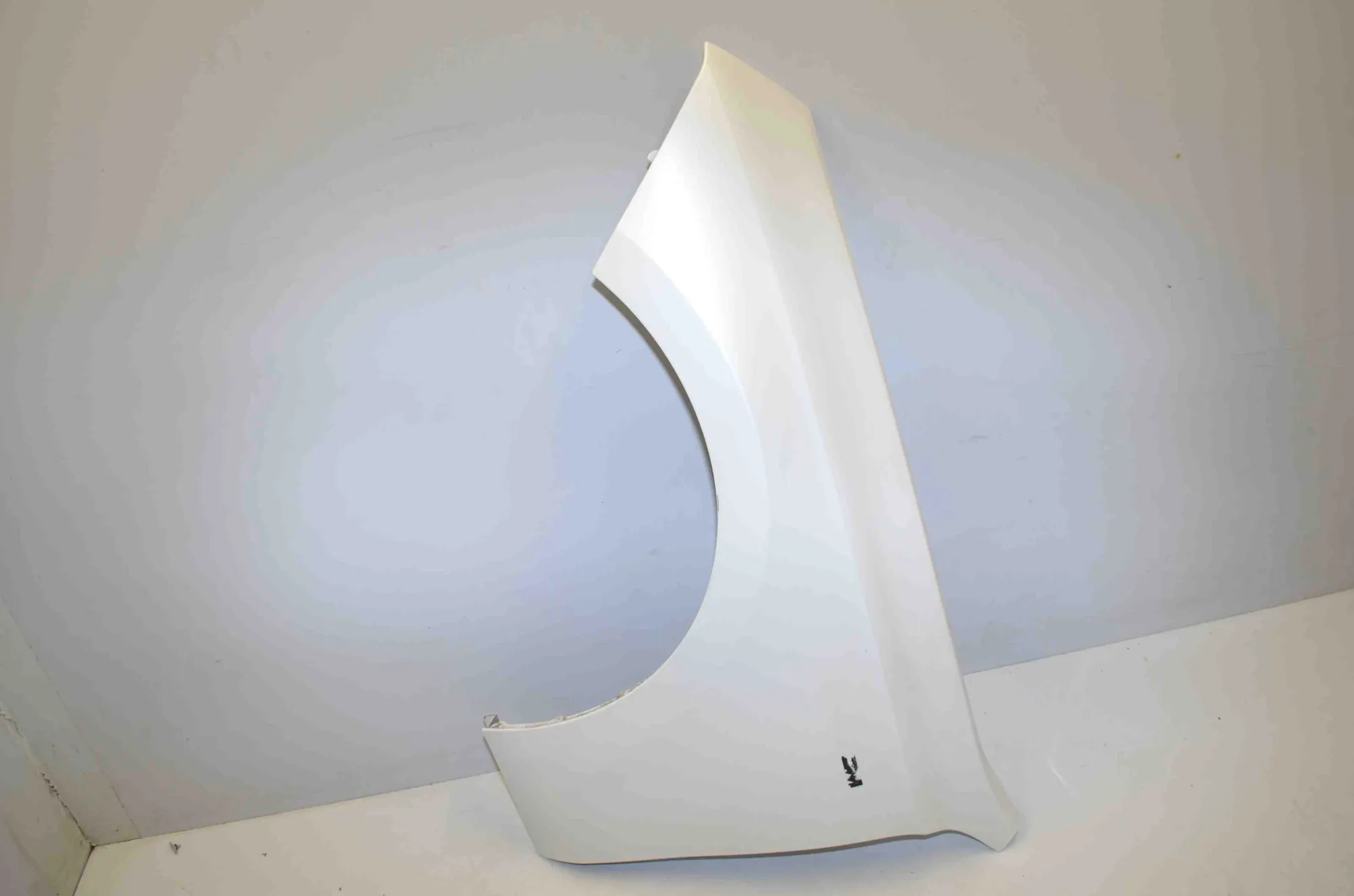 Front Left Fender · BMW 7 (G70) BMW 7 (G70) 740i xDrive 2024 – 2