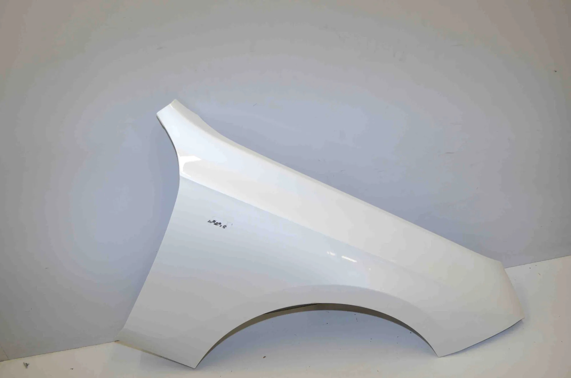 Front Right Fender · BMW 7 (G70) BMW 7 (G70) 740i xDrive 2024 – 2