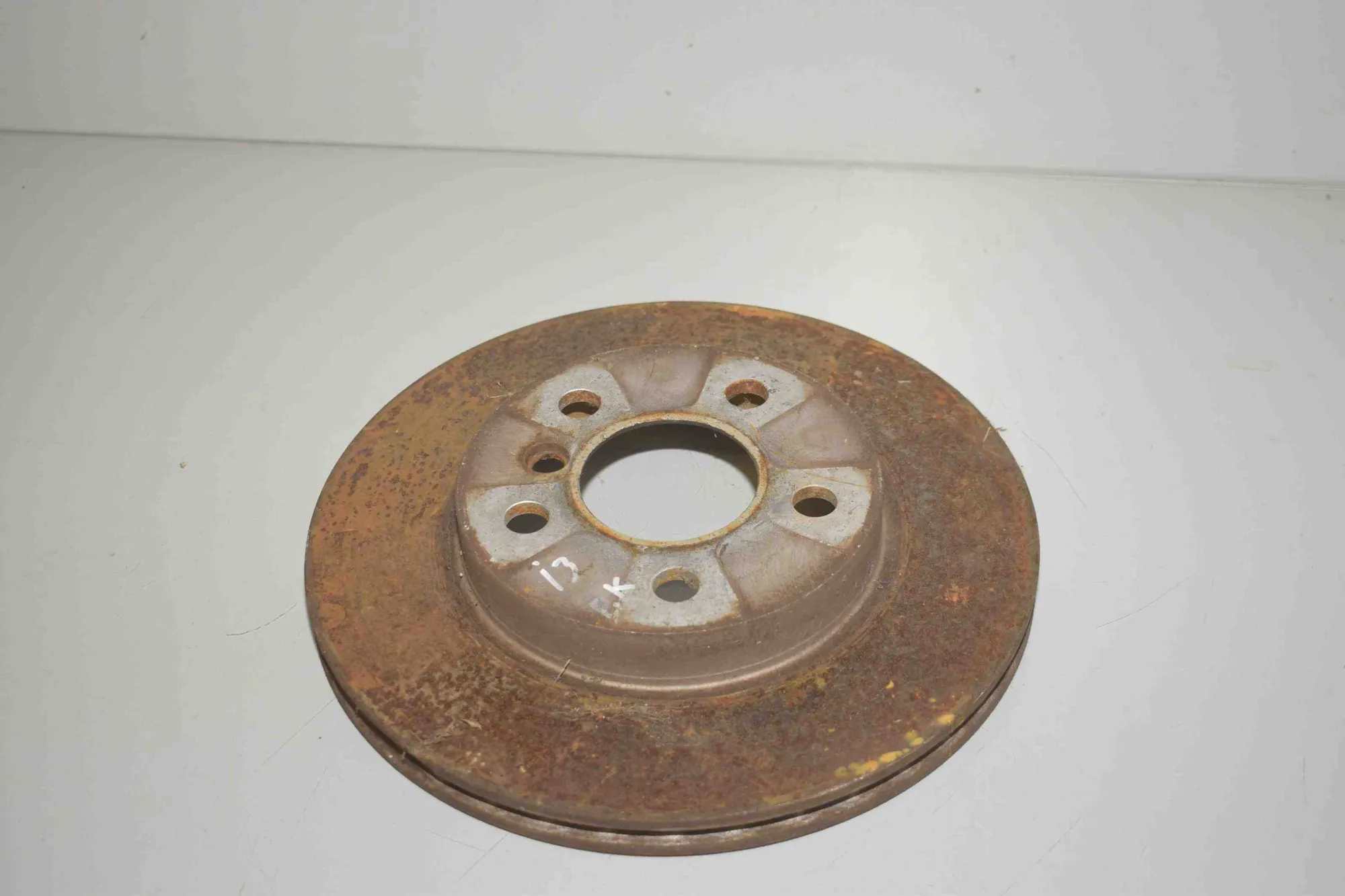 Front Left Brake Disc · BMW i3 (I01) BMW i3 (I01) Hybrid 2014