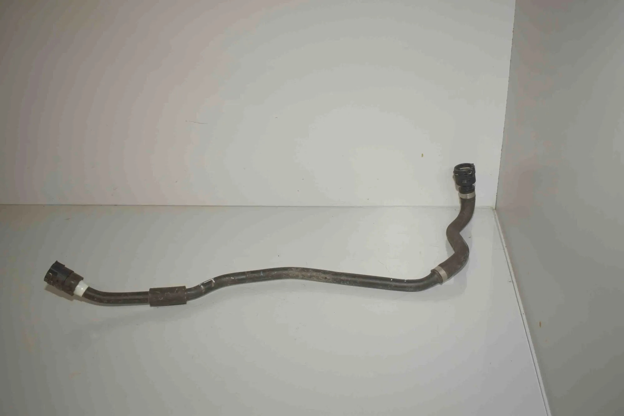 Coolant Hose Pipe – OEM 8475137 · BMW iX (I20) BMW iX (I20) xDrive 40 2023 – 3