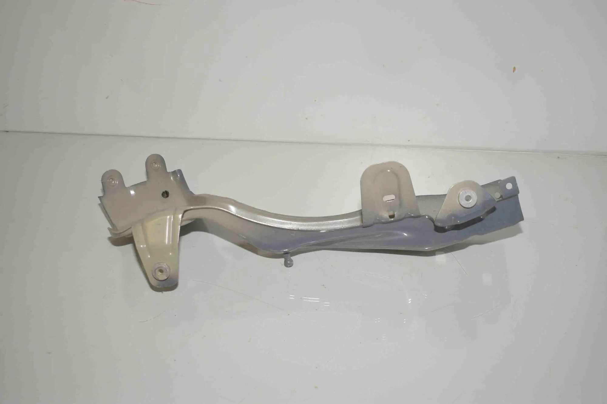 Bracket – OEM 8737204 · BMW iX (I20) BMW iX (I20) xDrive 40 2023