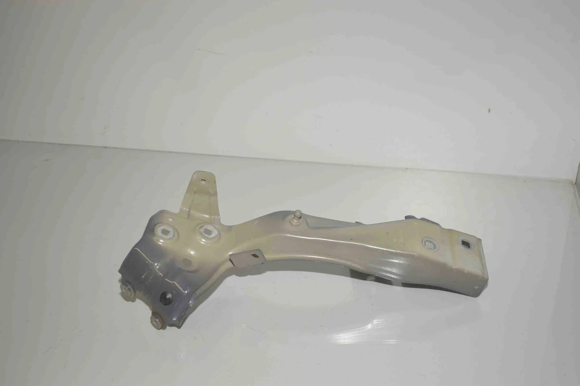 Bracket – OEM 8737204 · BMW iX (I20) BMW iX (I20) xDrive 40 2023 – 2