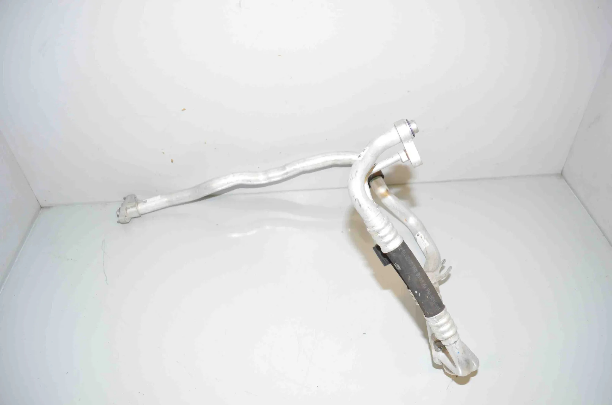 A/C Air Con Hose Pipe – OEM 5A28911 · BMW iX (I20) BMW iX (I20) xDrive 40 2022