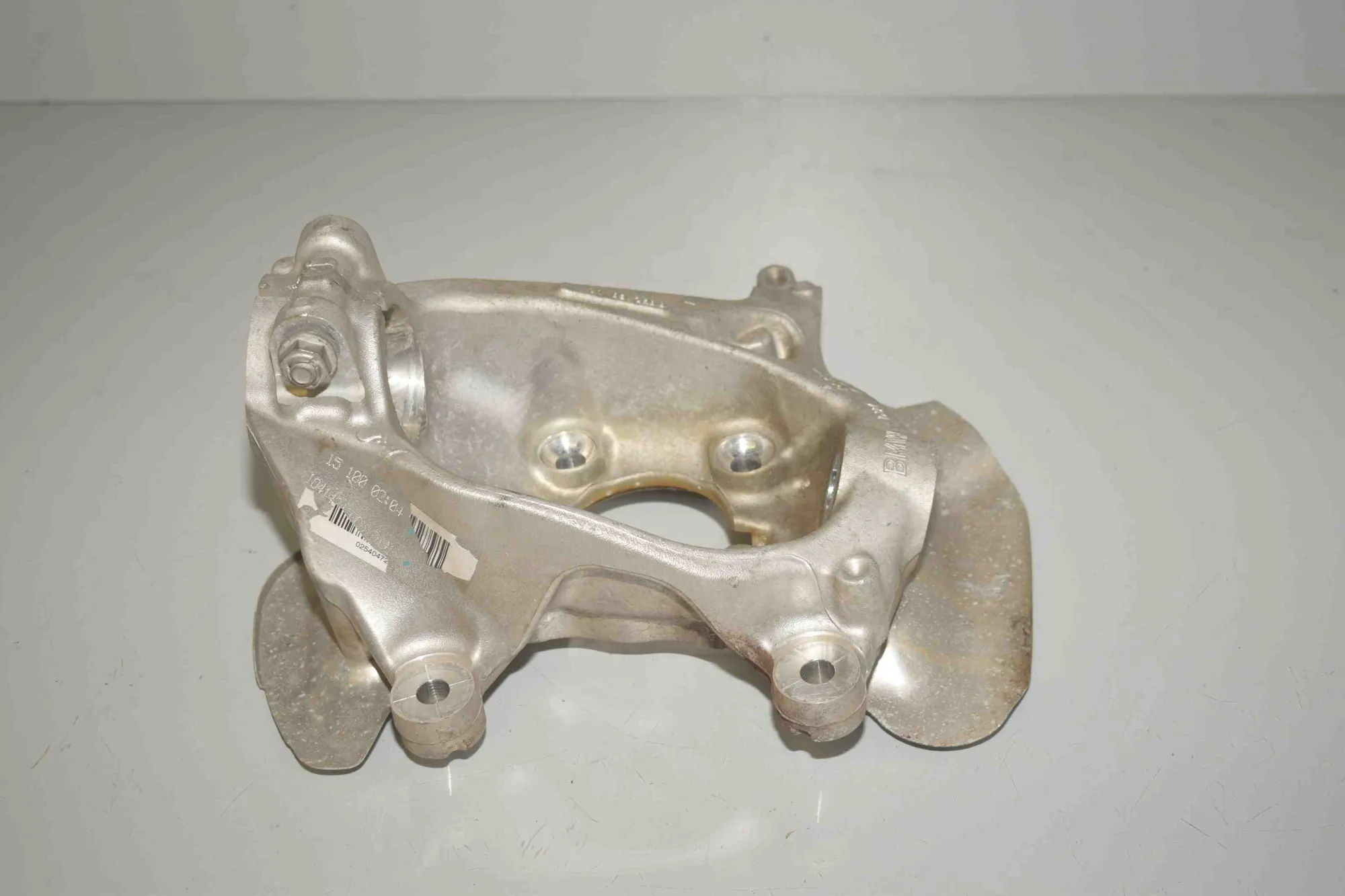 Front Left Wheel Hub – OEM 6852159 · BMW i3 (I01) BMW i3 (I01) Hybrid 2016 – 3