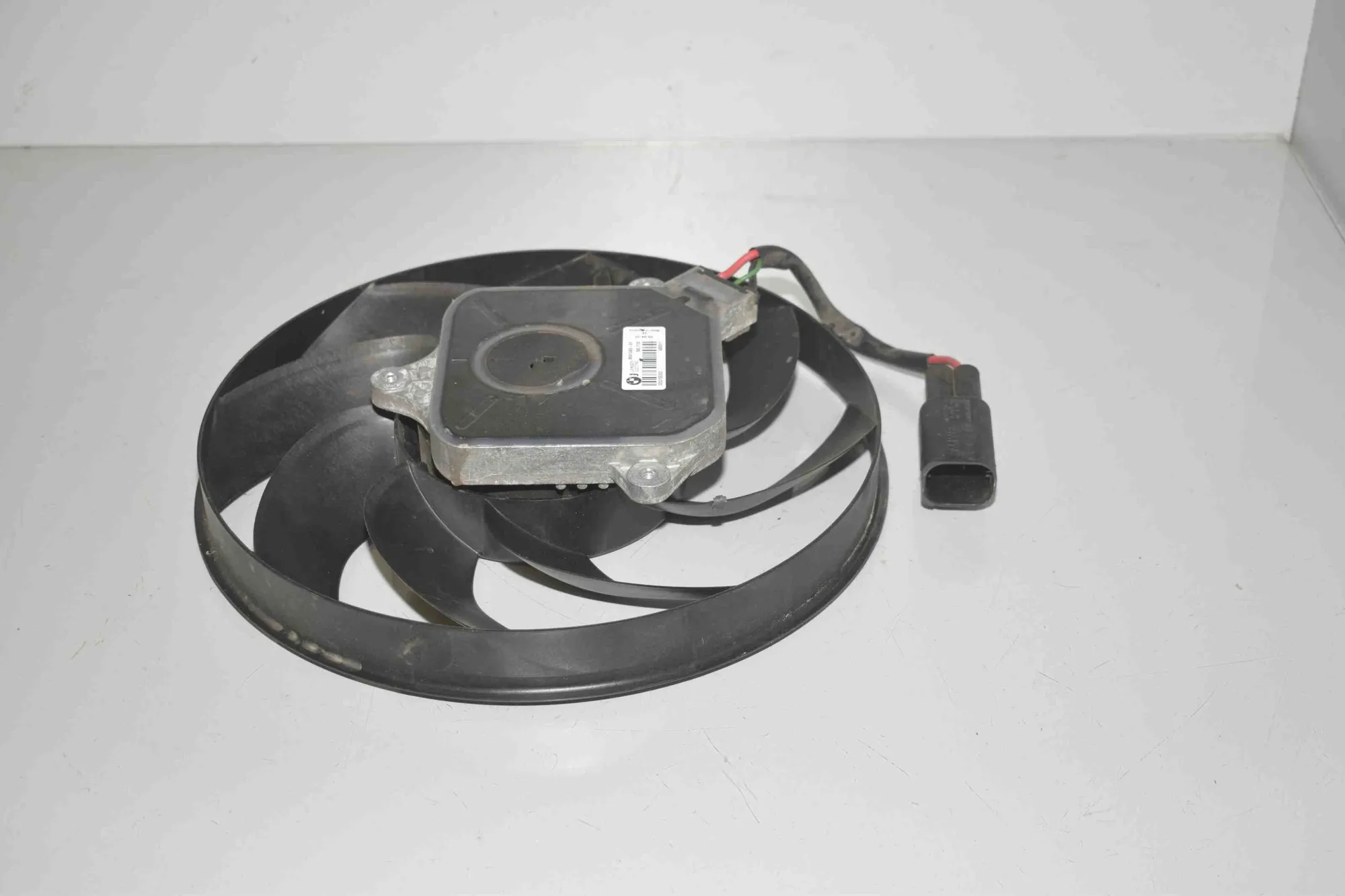 A/C Air Condition Fan – OEM 8641949 · BMW i3 (I01) BMW i3 (I01) Hybrid 2016 – 2