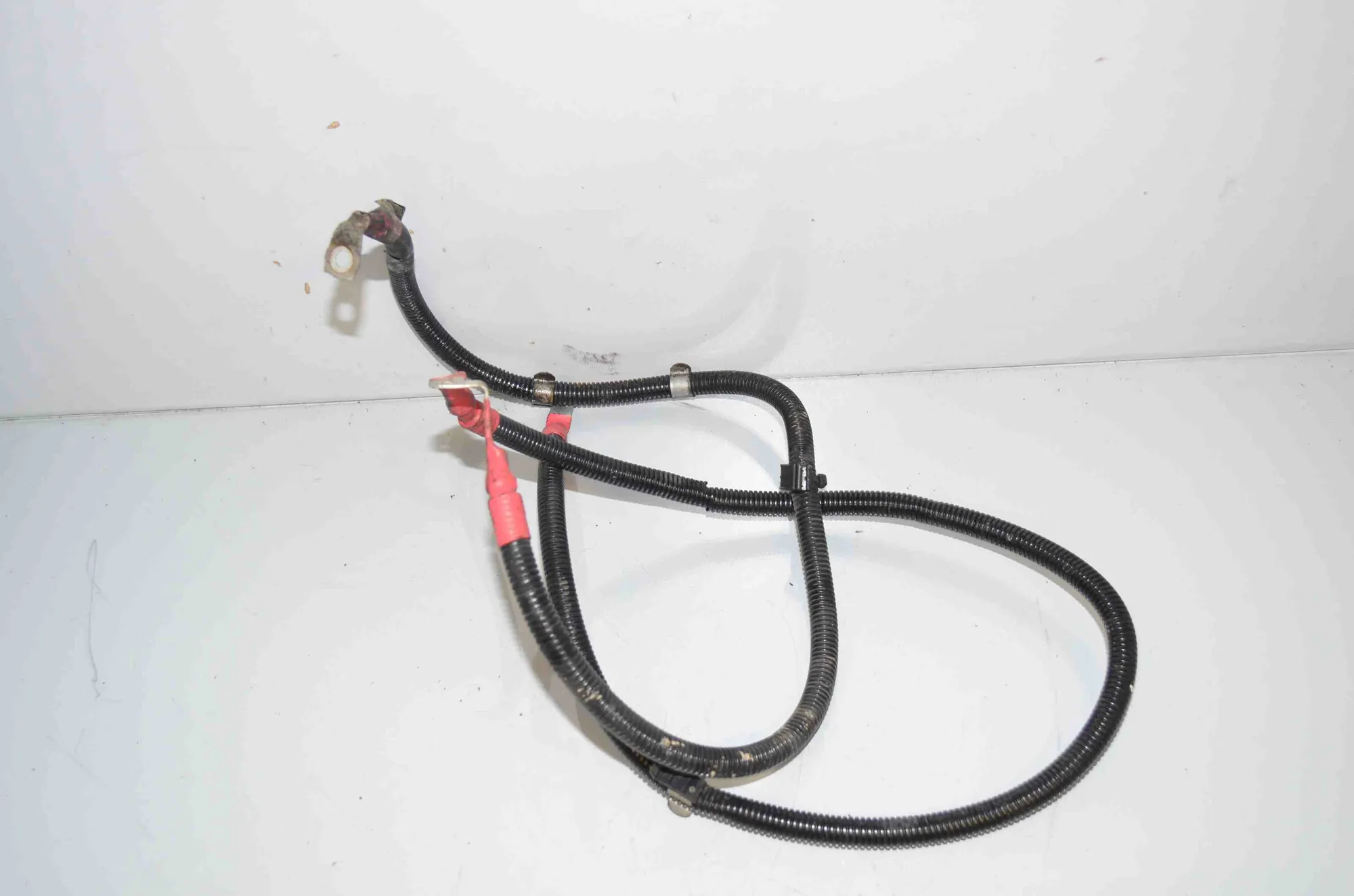Positive Battery Cable – OEM 7800164 · BMW 5 Touring (F11) 535 d 2011