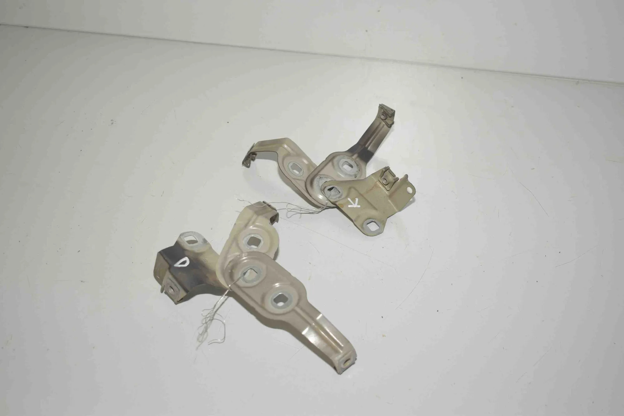 Front Right Fender Holder – OEM 7207204 · BMW 5 Touring (F11) 535 d 2011 – 2