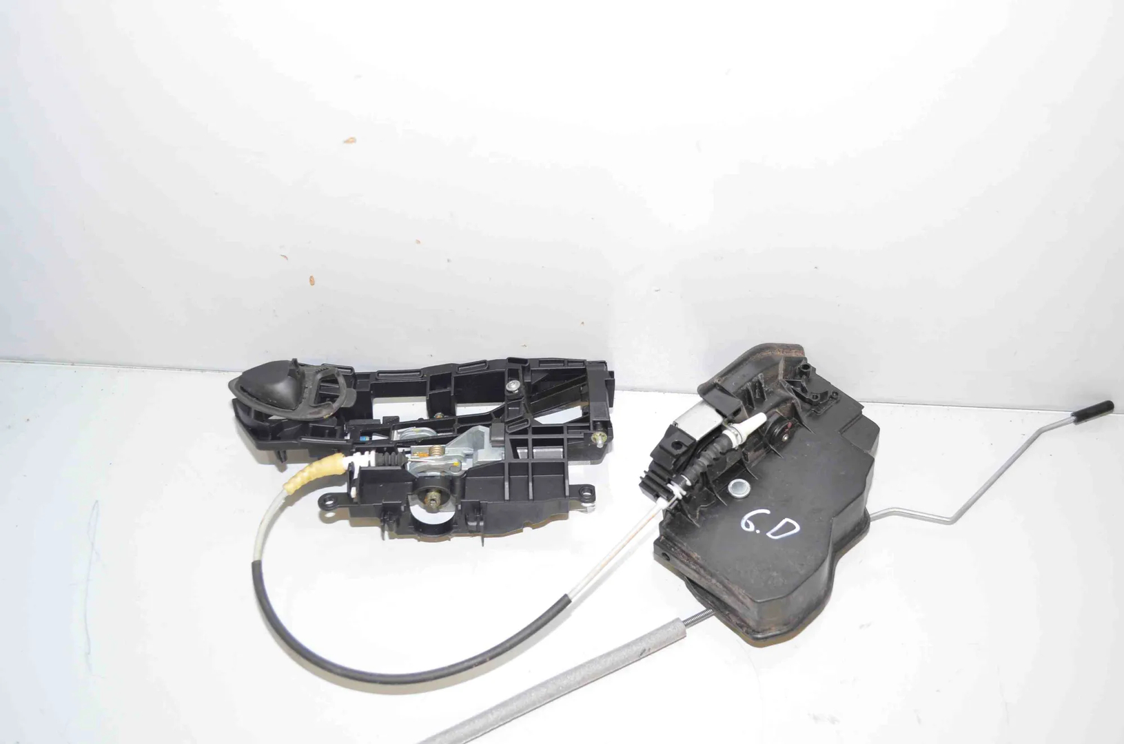 Rear Right Door Lock – OEM 51227229460 · BMW 5 Touring (F11) 535 d 2011 – 2