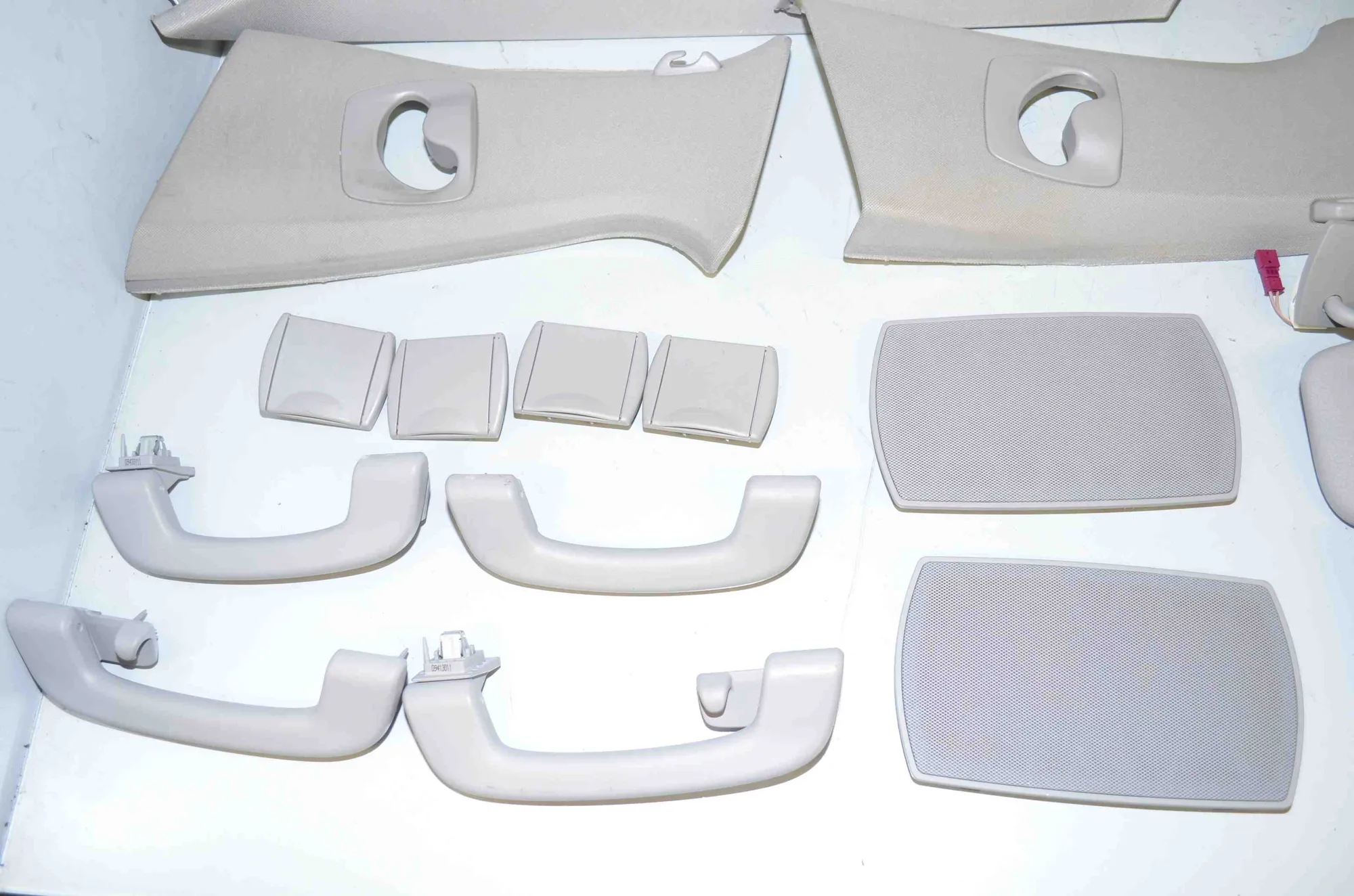 Interior Side Pillars Trim Kit – OEM 9169784 · BMW 5 Touring (F11) 535 d 2011 – 3