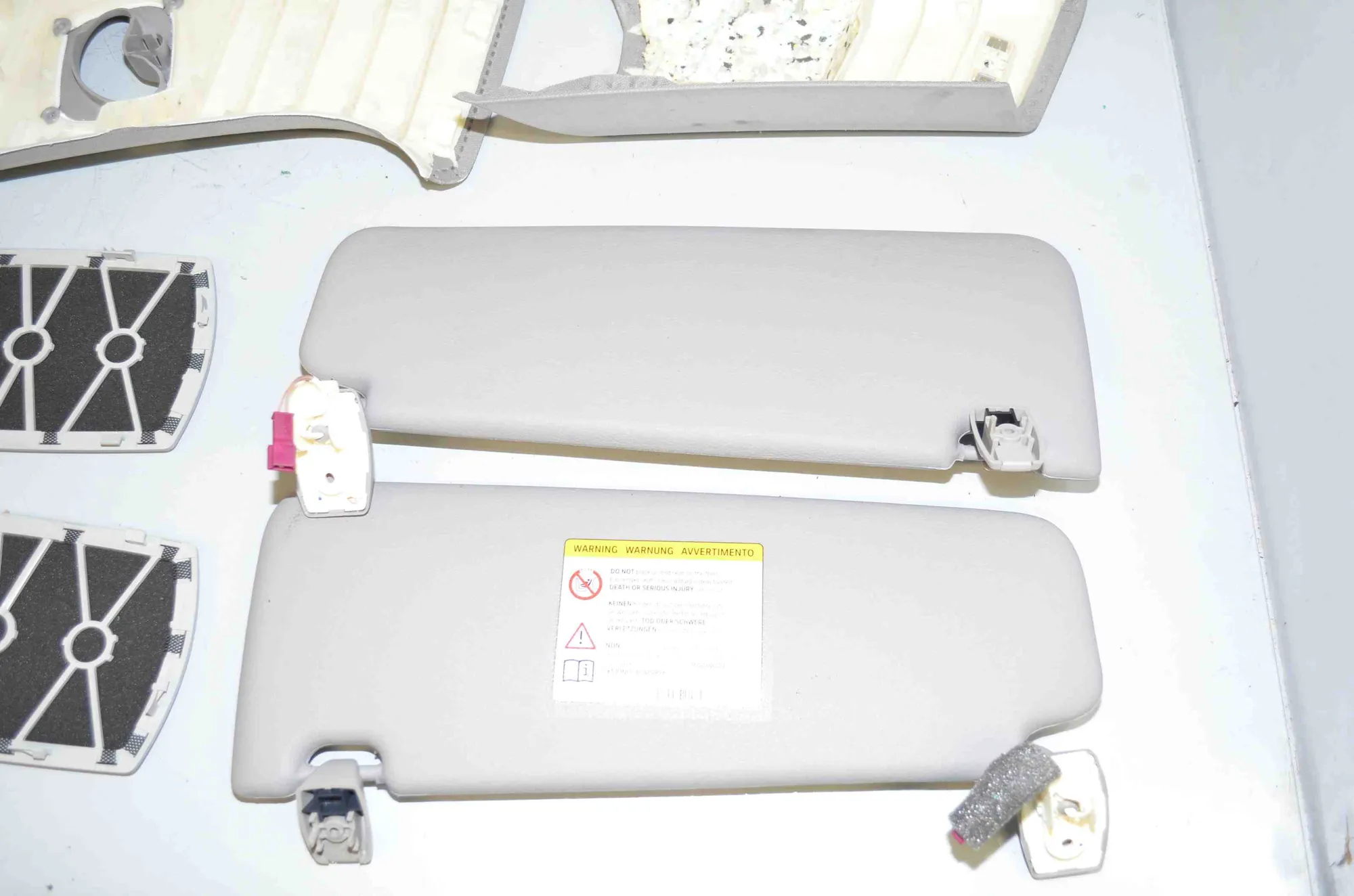 Interior Side Pillars Trim Kit – OEM 9169784 · BMW 5 Touring (F11) 535 d 2011 – 10