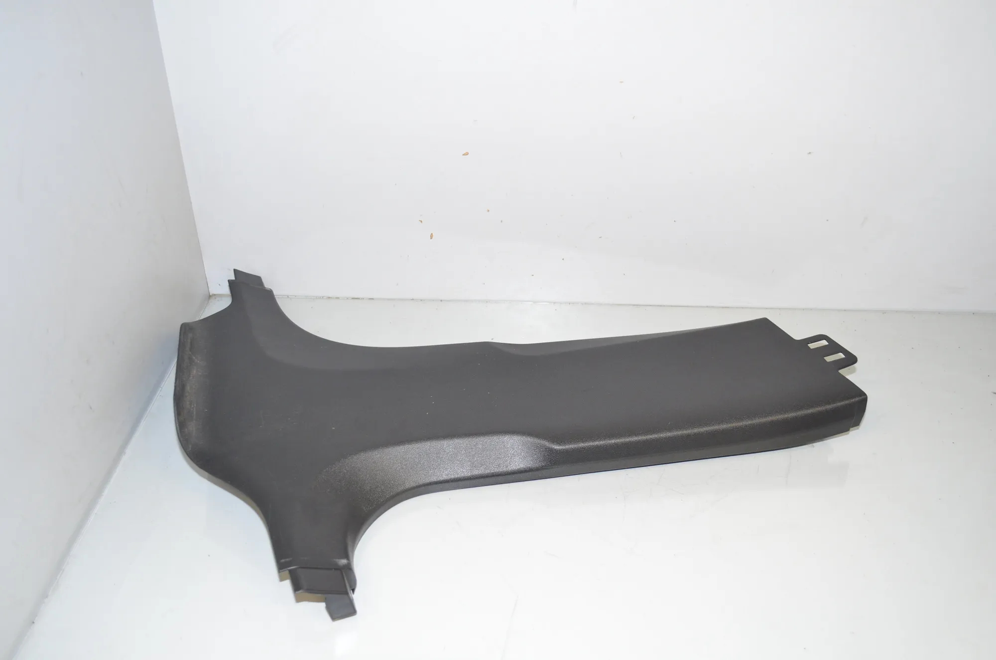 Right Side B Pillar Trim – OEM 7384530 · BMW 5 Touring (G31) (2017 - -) 520 d 2019