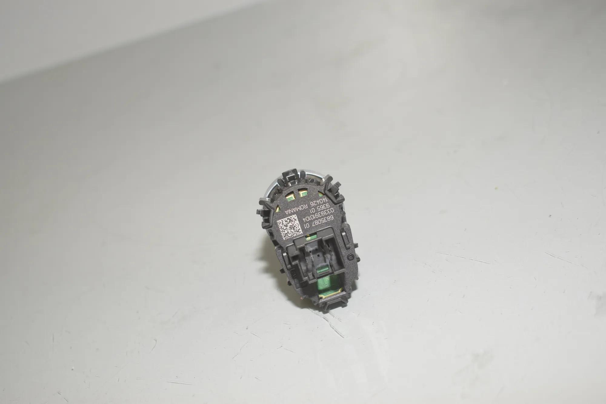 Ignition Start Button – OEM 6835087 · BMW 5 Touring (G31) (2017 - -) 520 d 2019 – 5