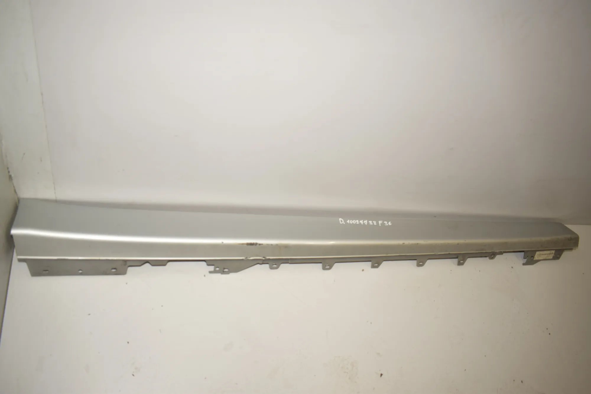 Right Side Plastic Sideskirt Cover – OEM 7374614 · BMW 4 Gran Coupe (F36) 430 d xDrive 2014 – 2