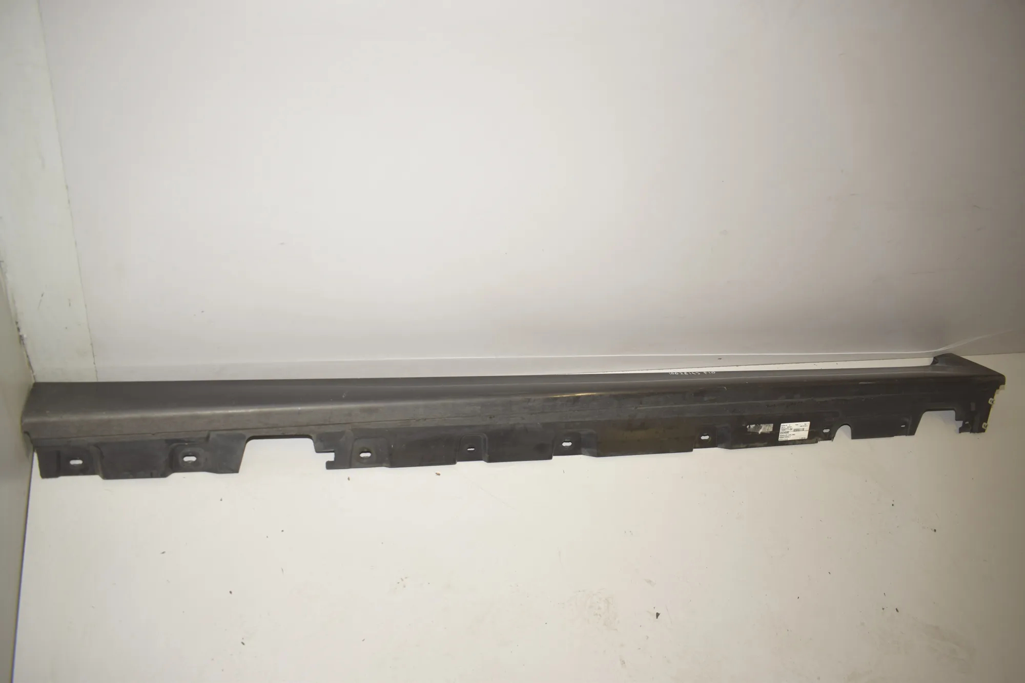 Left Side Sideskirt – OEM 7320771 · BMW 5 (F10) 530 d 2013