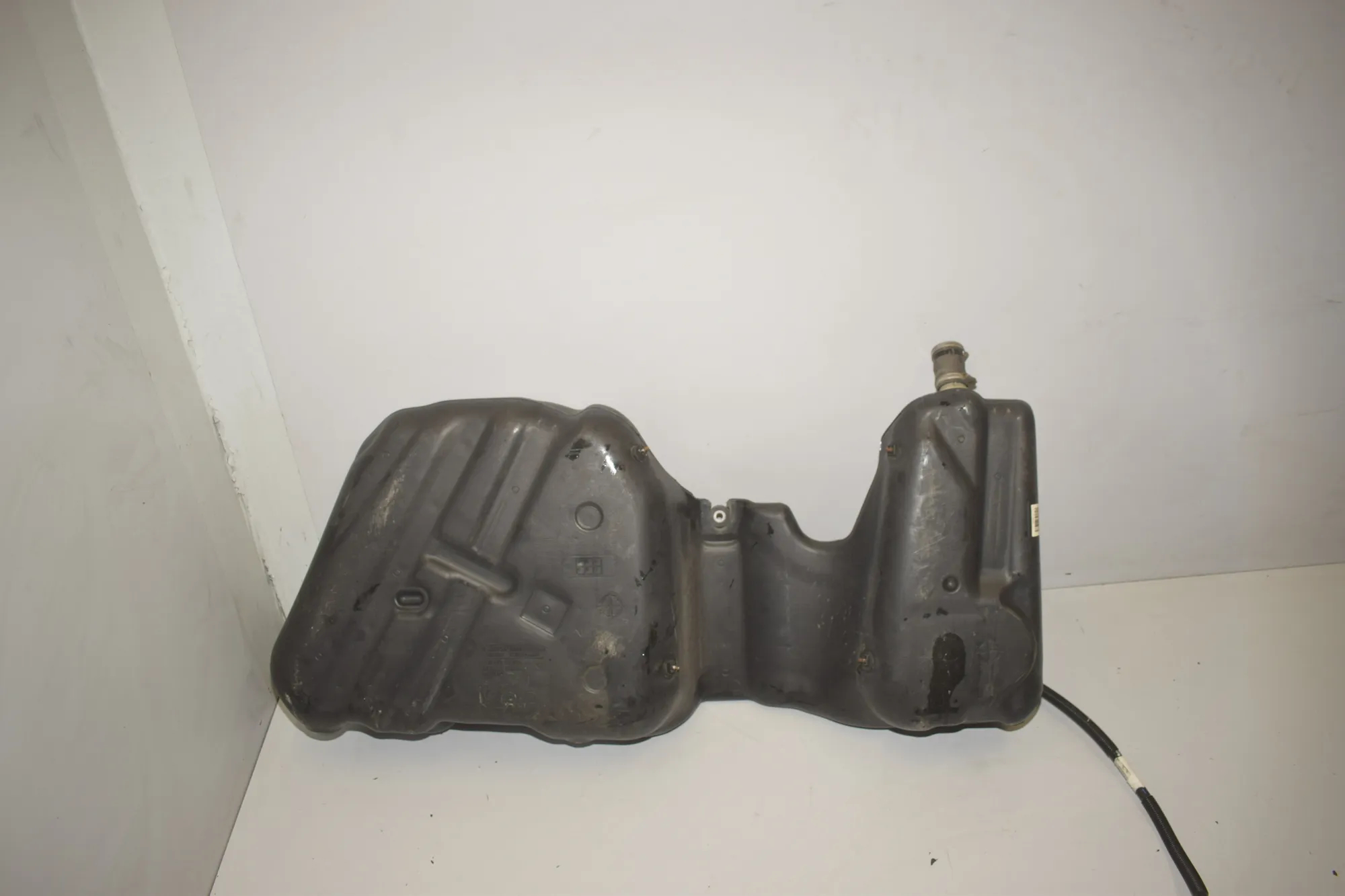 Fuel Tank – OEM 7294609 · BMW 3 Touring (F31) 330 d xDrive 2013 – 4