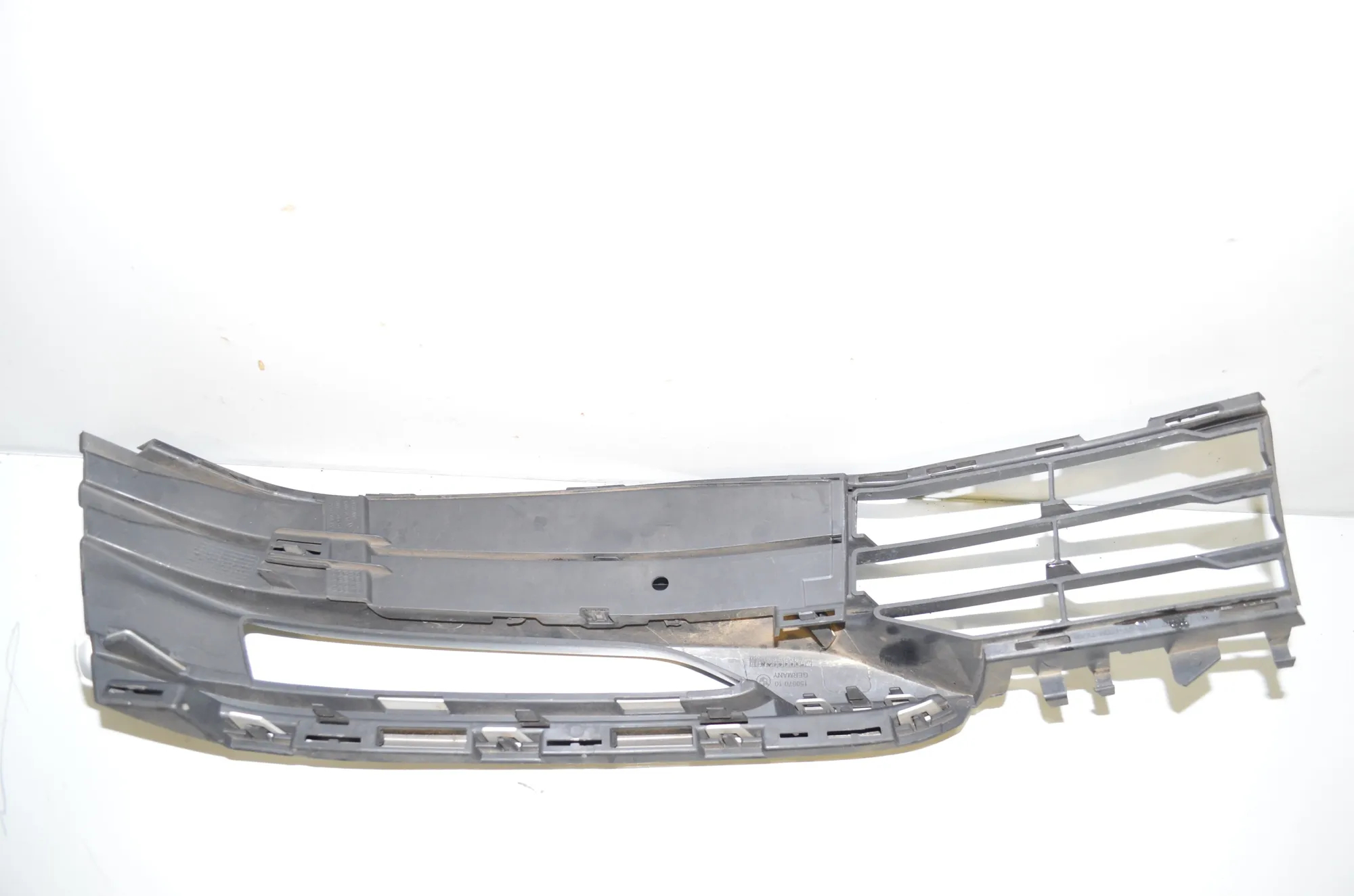 Front Bumper Lower Grill – OEM 7385258 · BMW 5 Touring (G31) (2017 - -) 520 d 2019 – 6