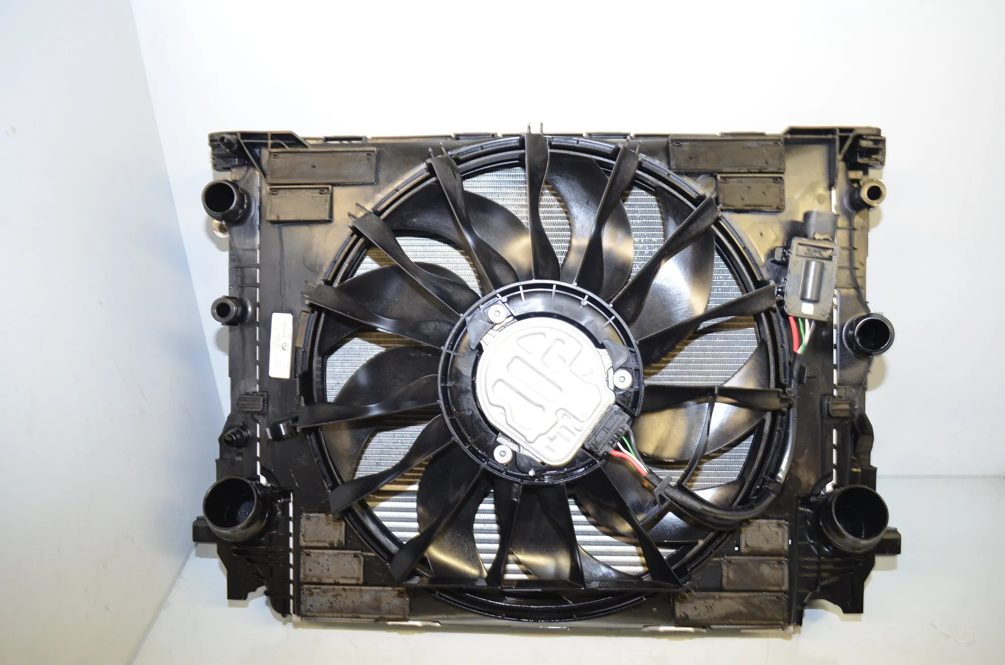Radiator Pack Set – OEM 8474824 · BMW 5 Touring (G31) (2017 - -) 520 d 2019 – 4