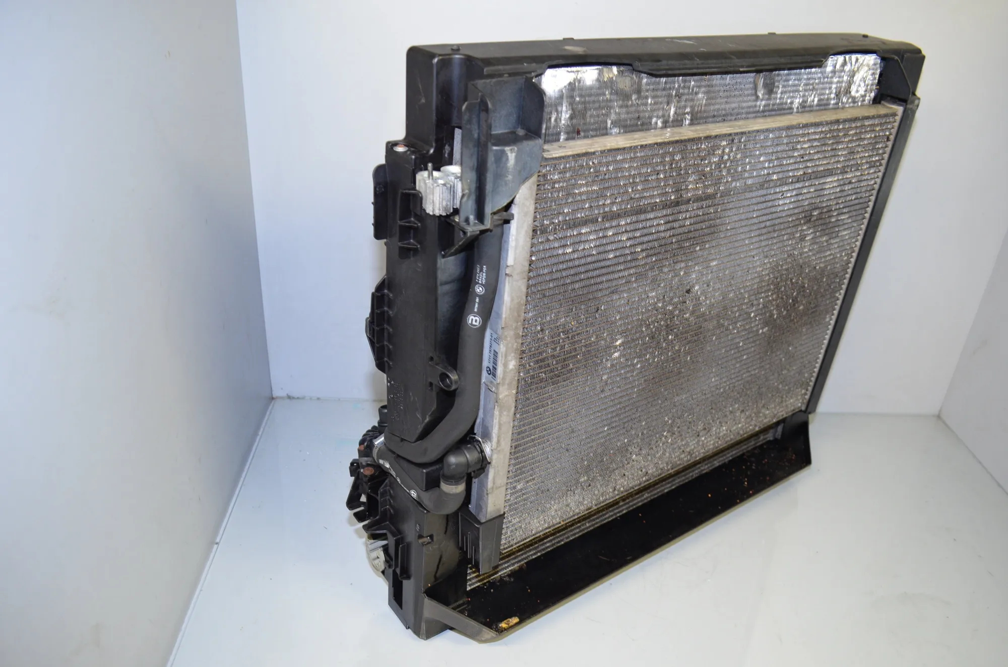 Radiator Pack Set – OEM 7576305 · BMW X6 (E71, E72) xDrive 50 i 2008 – 3