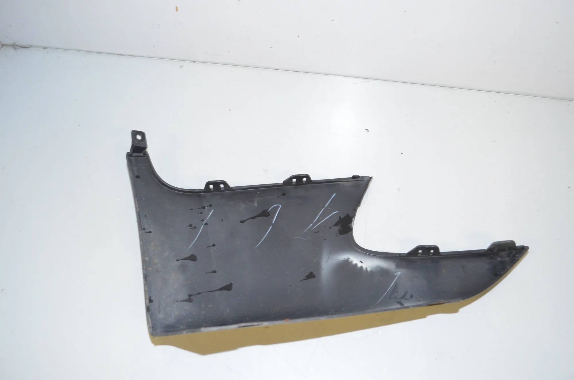 Other Rear Bumper Parts – OEM 7187146 · BMW X6 (E71, E72) xDrive 50 i 2008 – 3