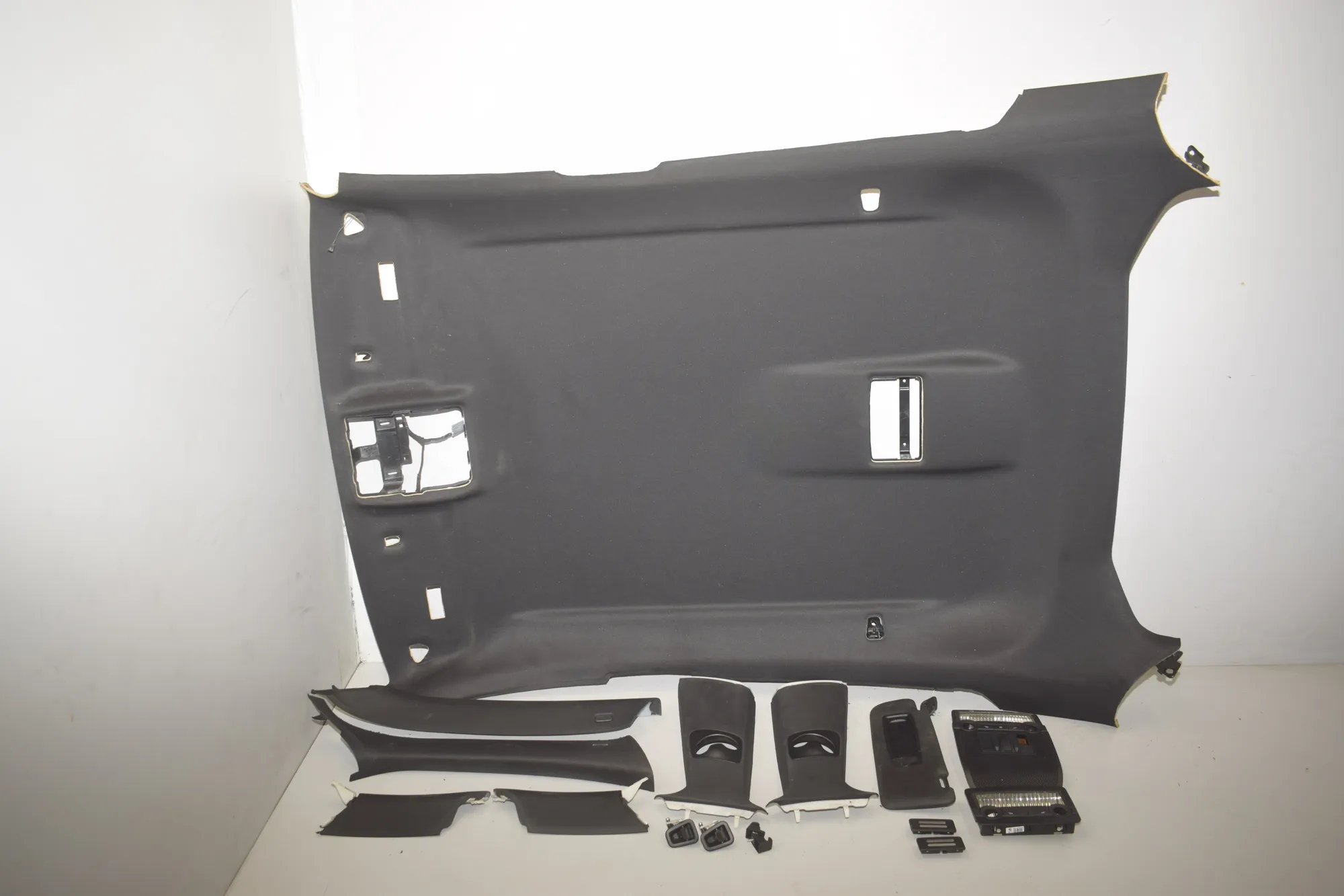 Black Roof Headliner Set – OEM 51447313332 · BMW X6 (E71, E72) xDrive 50 i 2008 – 2
