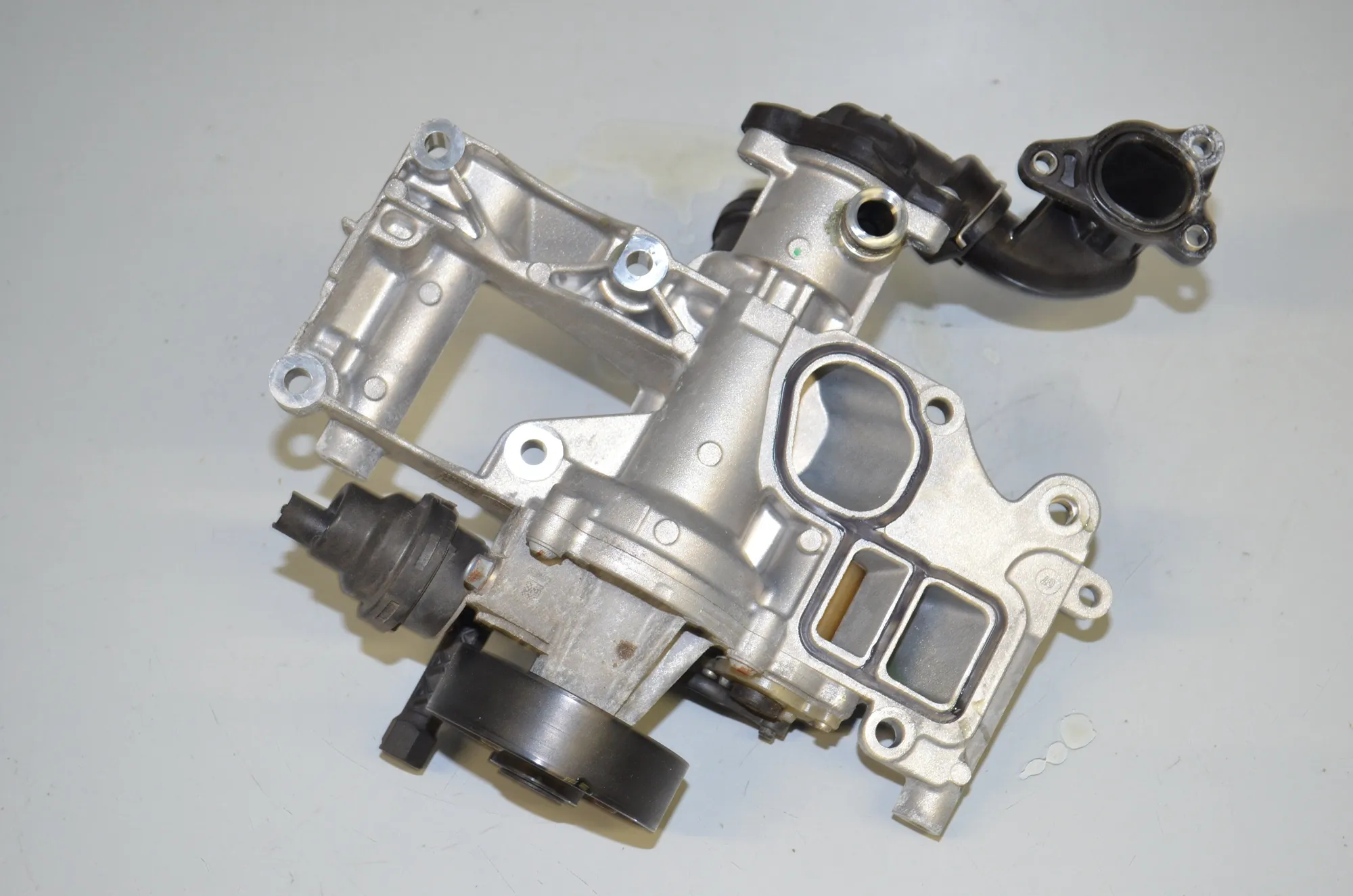 Water Pump – OEM 8591718 · BMW 3 Touring (G21) (2019 - -) 320 d 2019 – 4