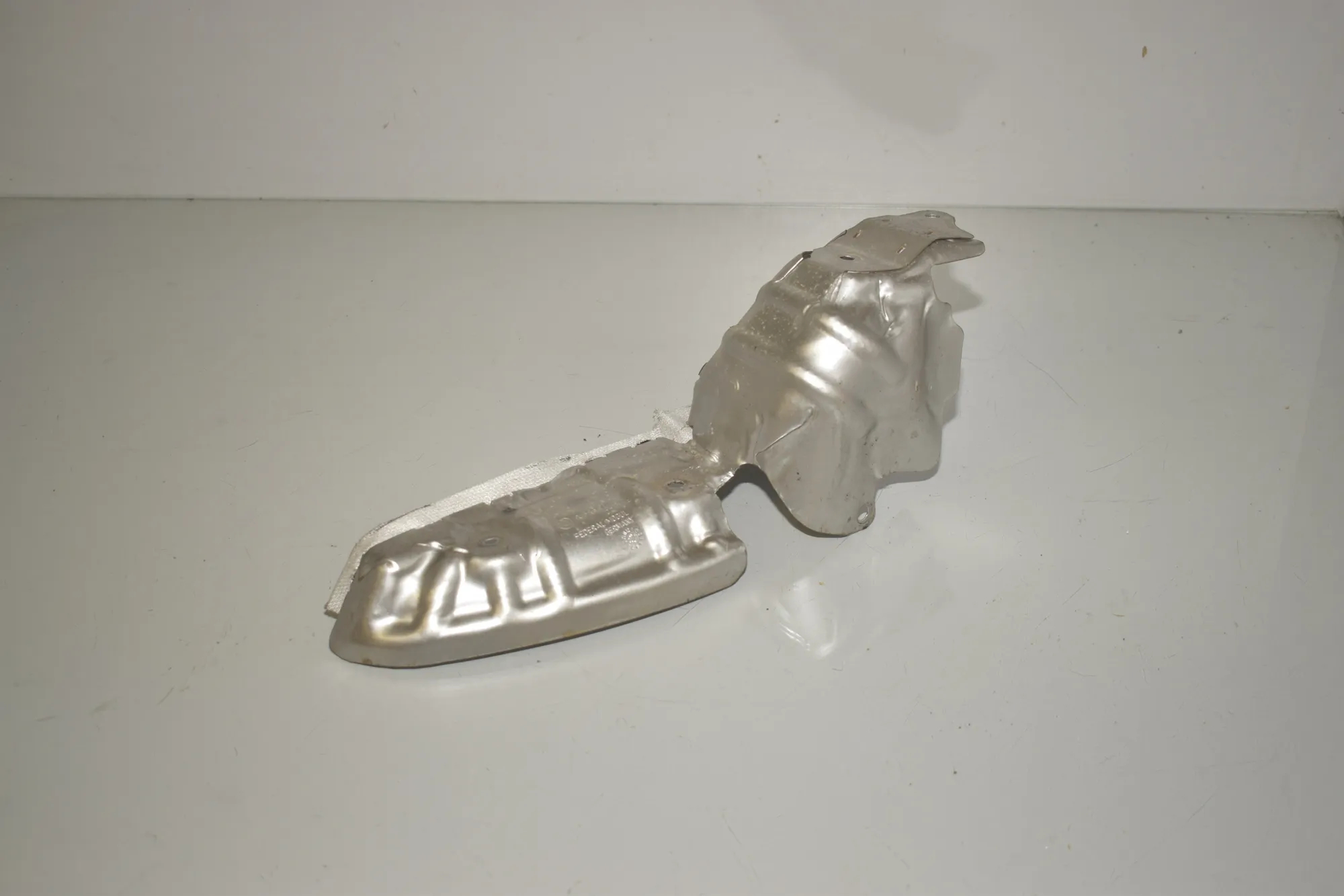 Heat Protection – OEM 8585811 · BMW 3 Touring (G21) (2019 - -) 320 d 2019 – 3