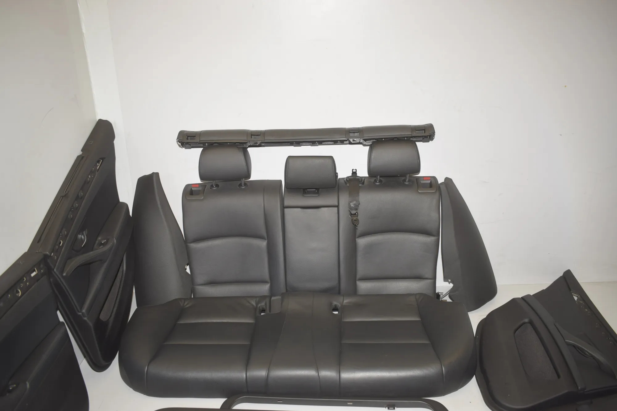 Seat set – OEM 000 · BMW 5 Touring (F11) 530 d xDrive 2011 – 12