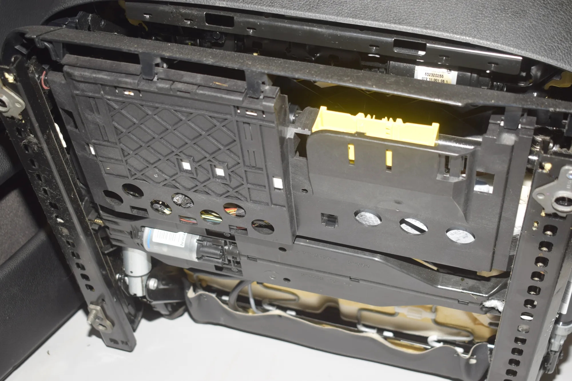 Seat set – OEM 000 · BMW 5 Touring (F11) 530 d xDrive 2011 – 2