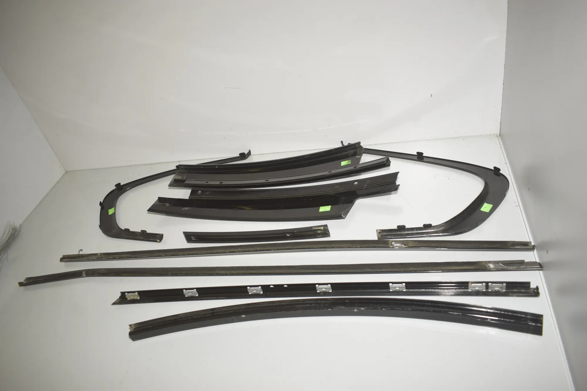 Exterior Trim Kit – OEM 51337187205 · BMW X6 (E71, E72) xDrive 50 i 2008 – 6
