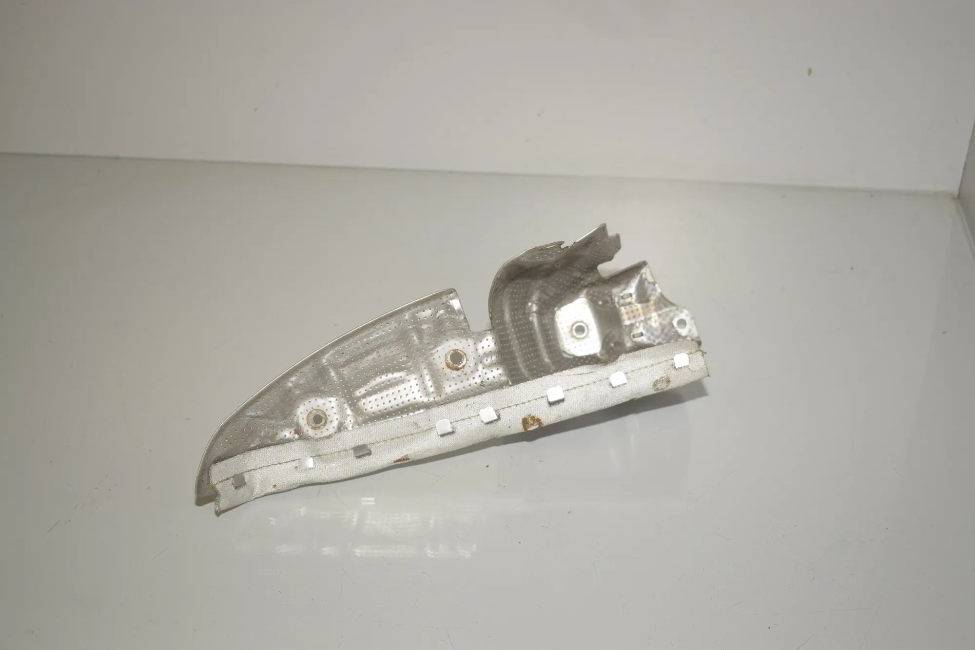 Heat Protection – OEM 8585811 · BMW 5 Touring (G31) (2017 - -) 520 d 2019 – 2