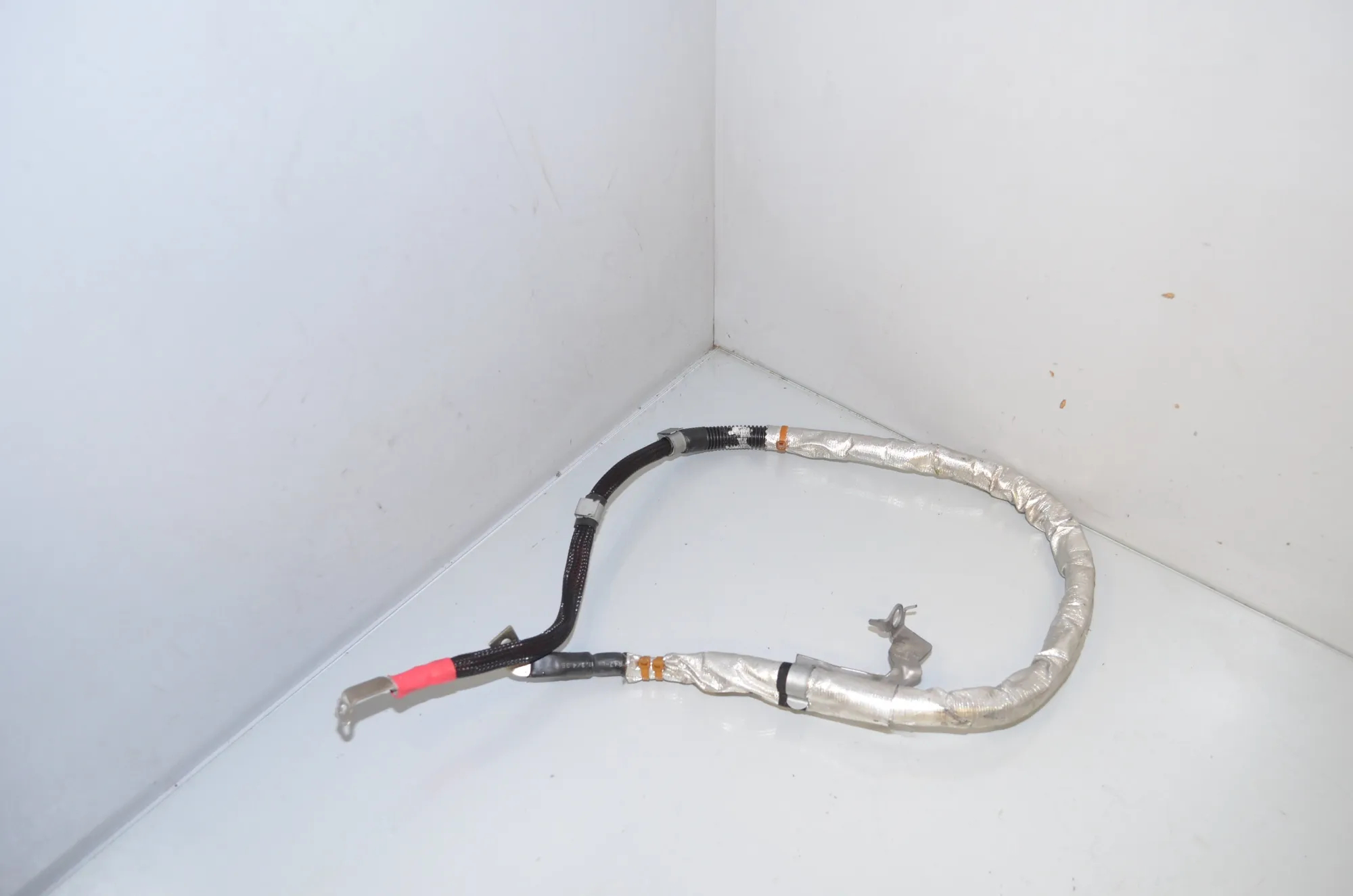Positive Battery Cable – OEM 8580053 · BMW 5 Touring (G31) (2017 - -) 520 d 2019 – 3