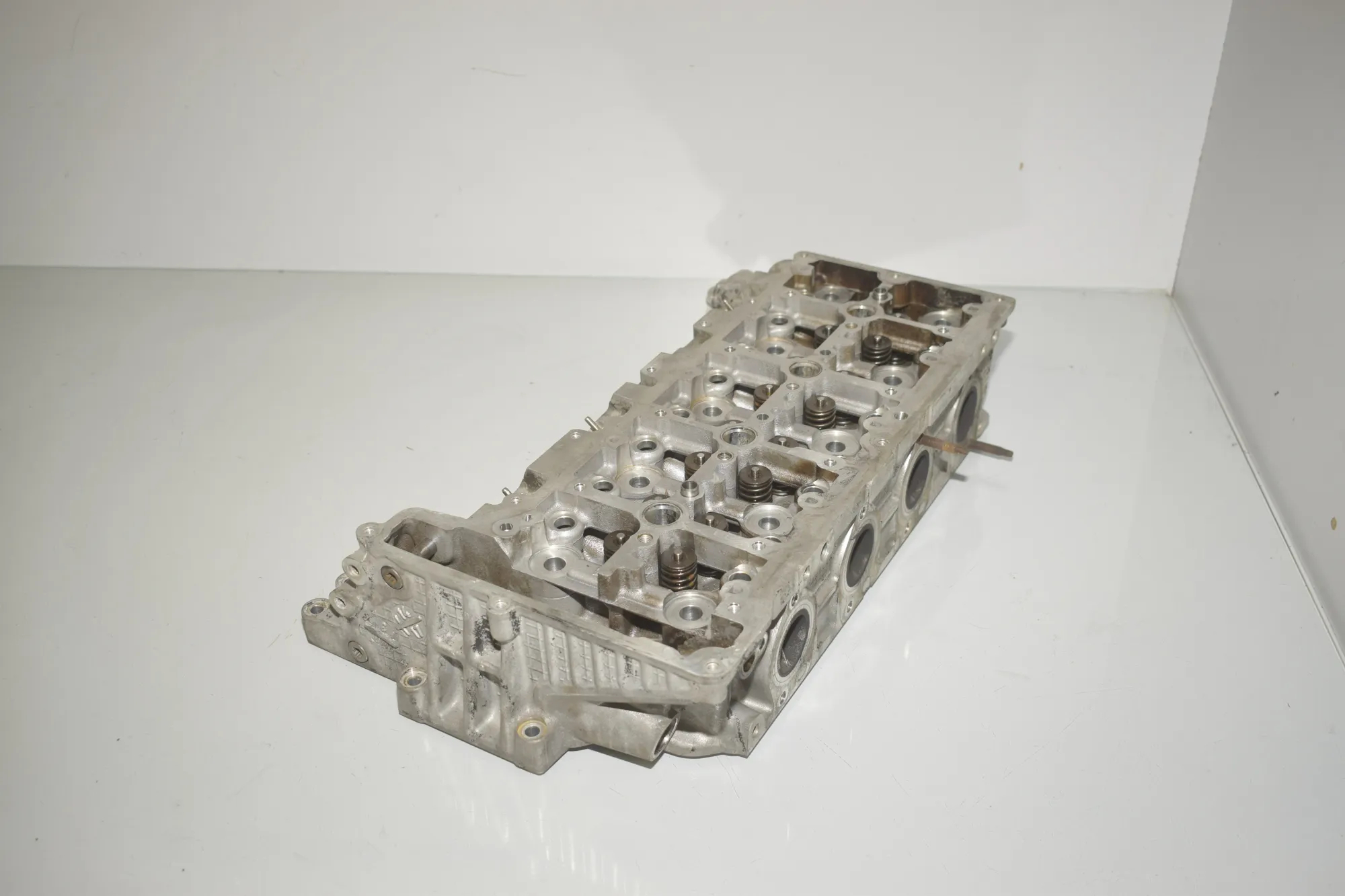 Engine Cylinder Head – OEM 8513709 · BMW 3 (F30, F80) 320 d 2017 – 2