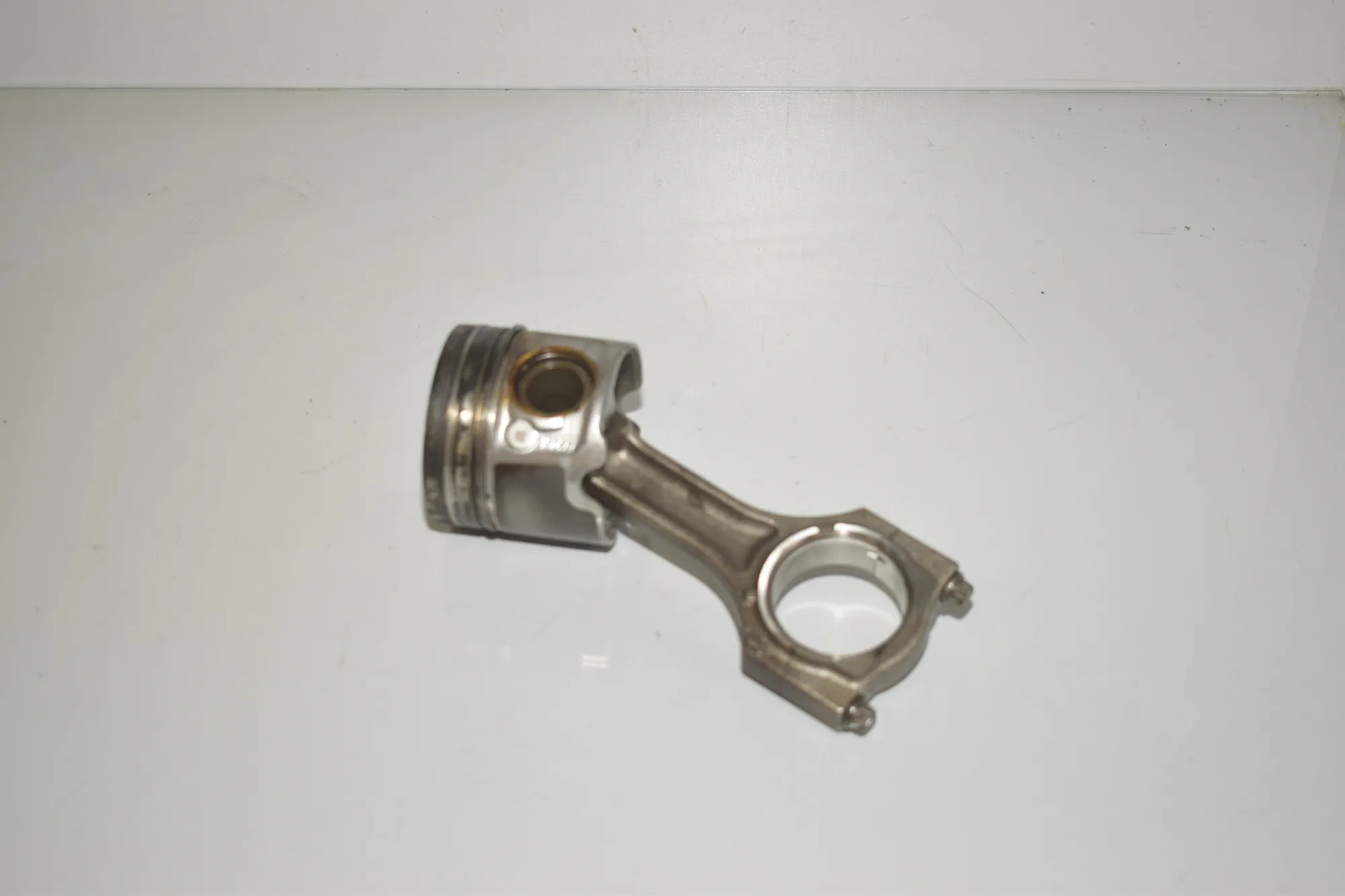 Piston – OEM 8571012 · BMW 3 (F30, F80) 320 d 2017