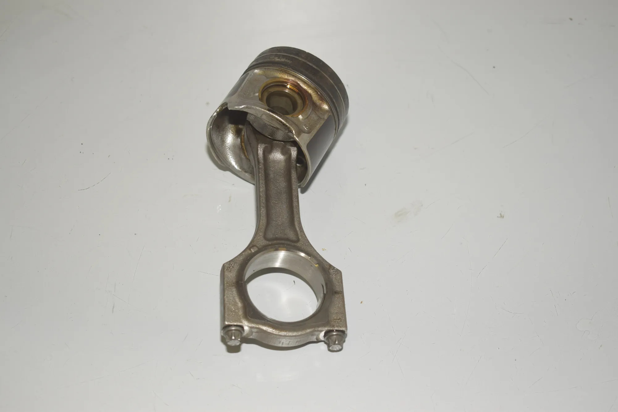 Piston – OEM 8571012 · BMW 3 (F30, F80) 320 d 2017