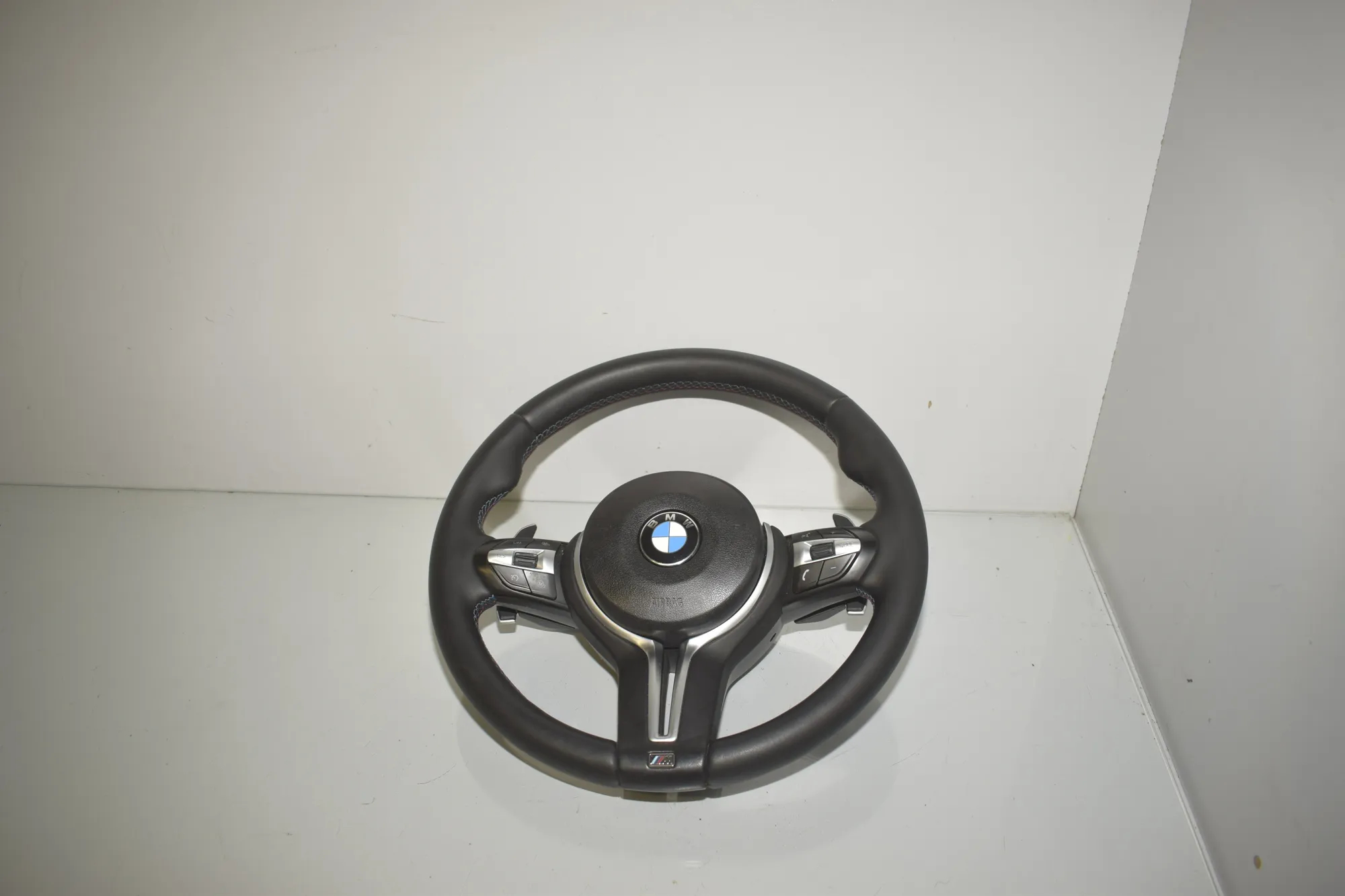Steering Wheel – OEM 8092206 · BMW 5 (F10) 530 d 2013