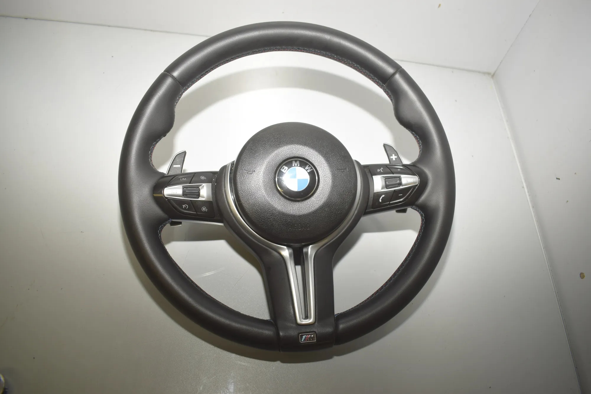 Steering Wheel – OEM 8092206 · BMW 5 (F10) 530 d 2013 – 6