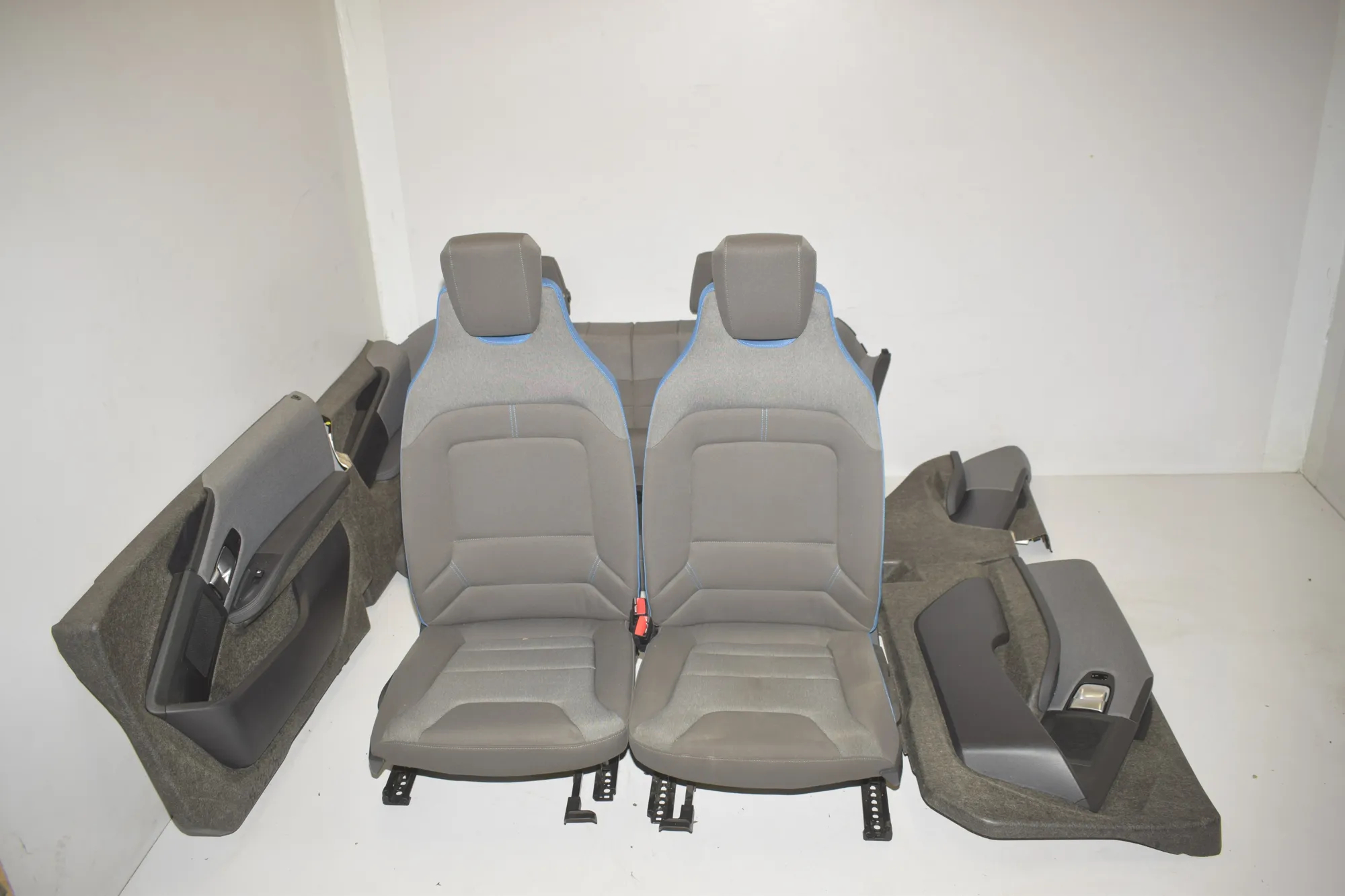 Seat set · BMW i3 (I01) Electric 2019 – 2