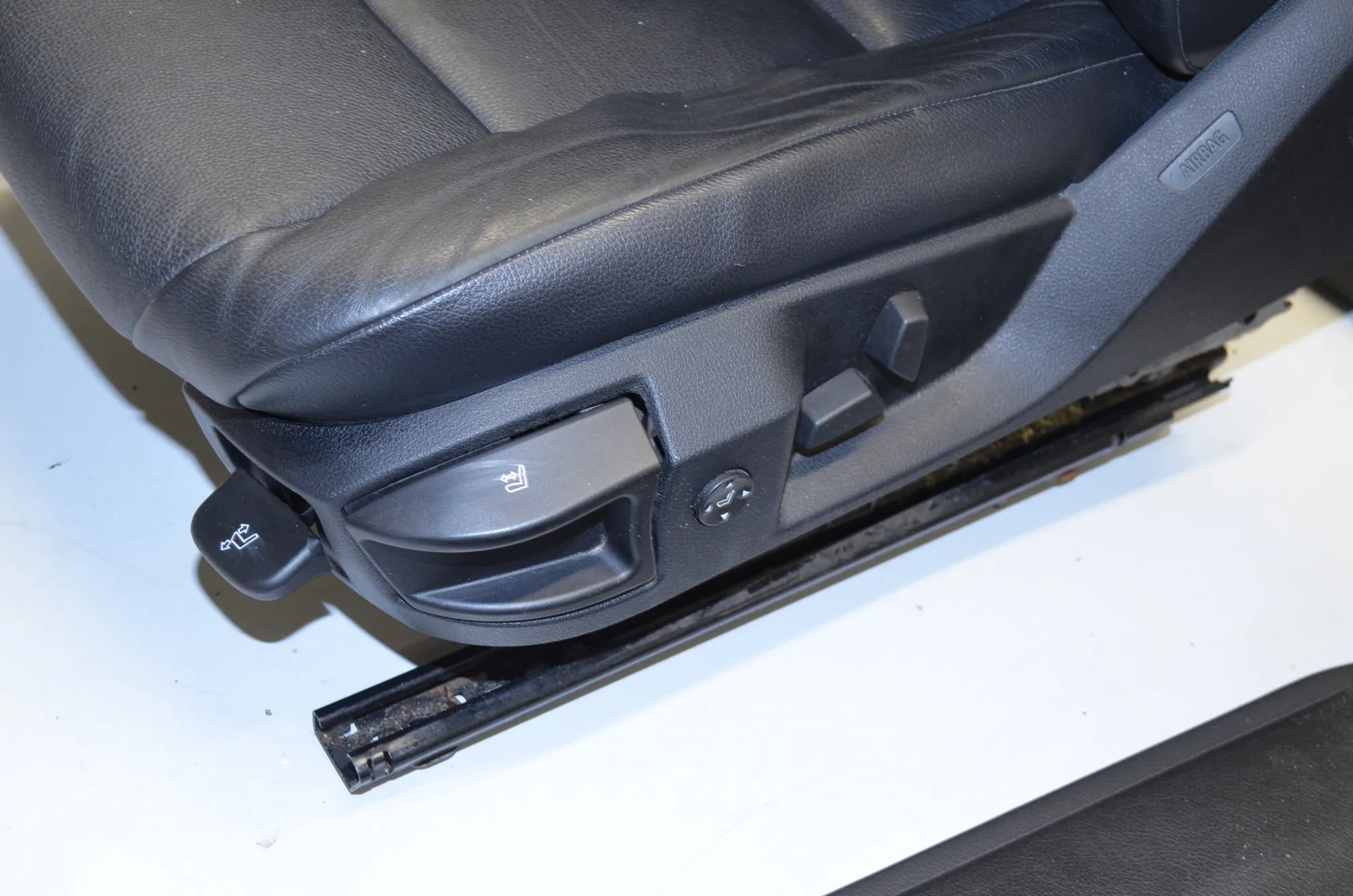Seat set – OEM 000 · BMW 5 (F10) 530 d 2013 – 4