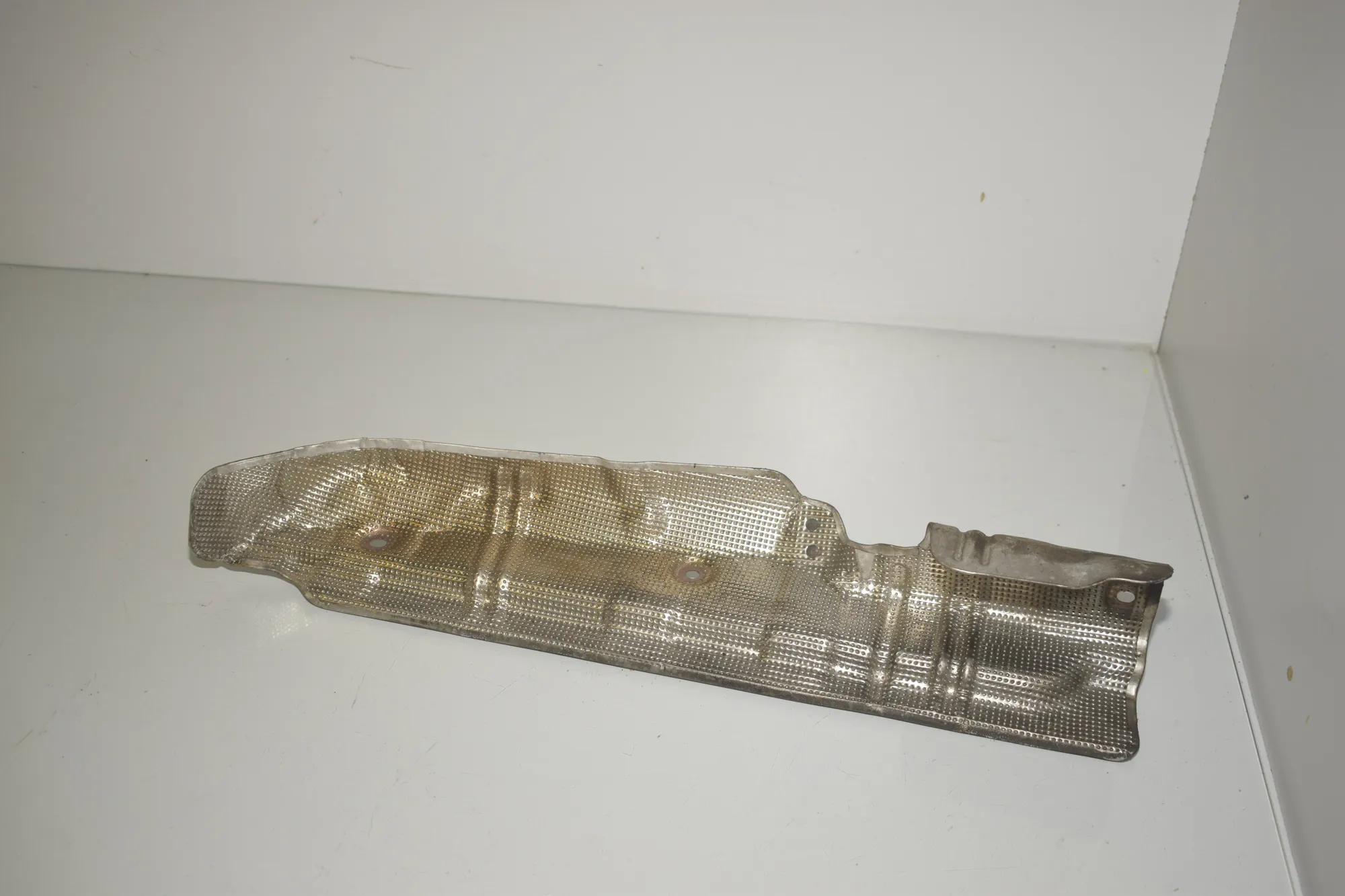 Heat Protection – OEM 8511809 · BMW 5 (F10) 530 d 2013 – 2