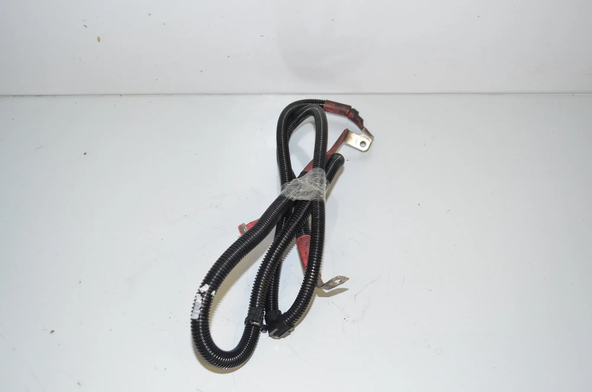 Positive Battery Cable – OEM 8515494 · BMW 5 (F10) 530 d 2013 – 4
