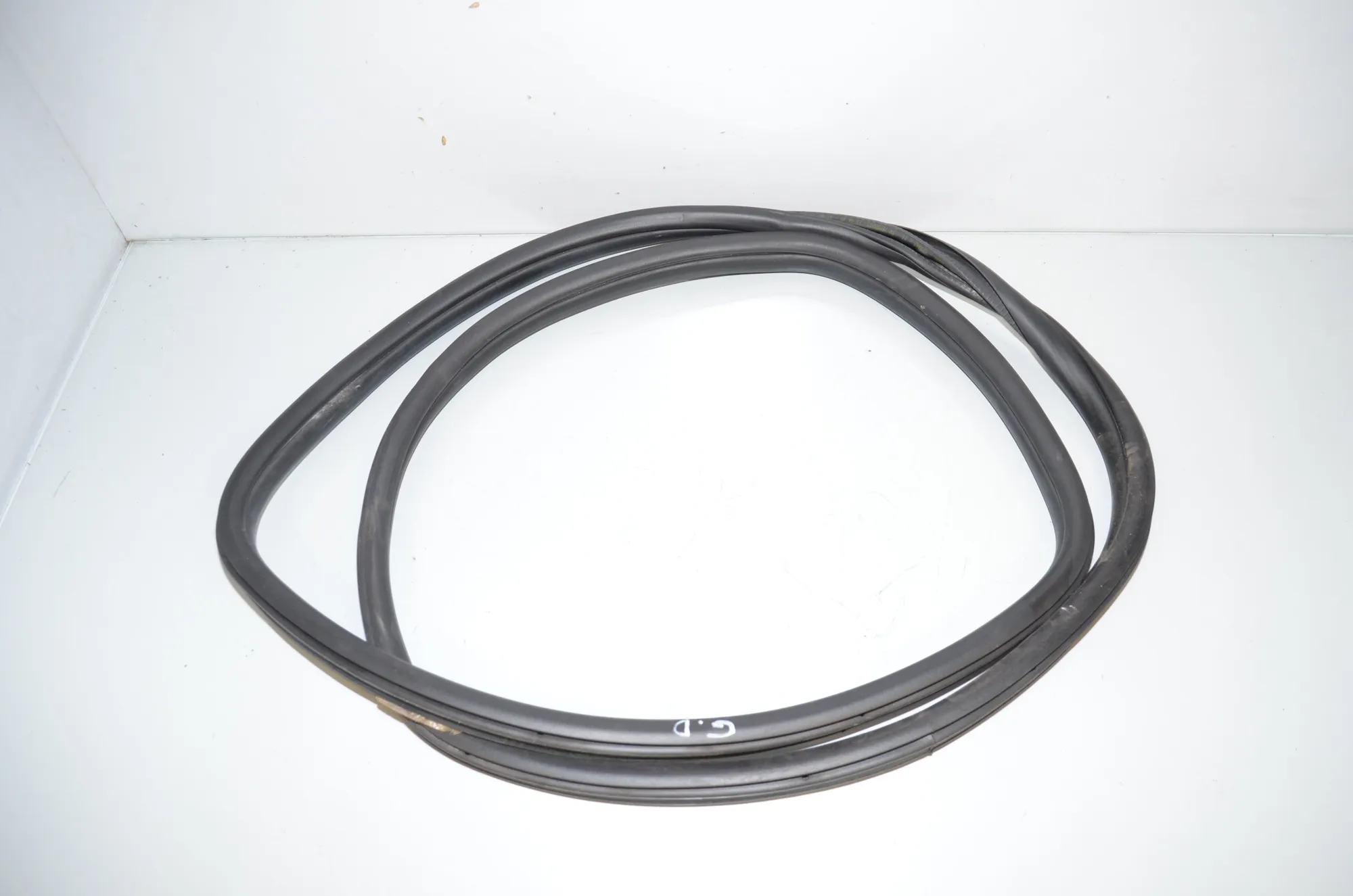 Rear Right Door Seal Rubber – OEM 7377416 · BMW 3 Touring (F31) 330 d xDrive 2013 – 2