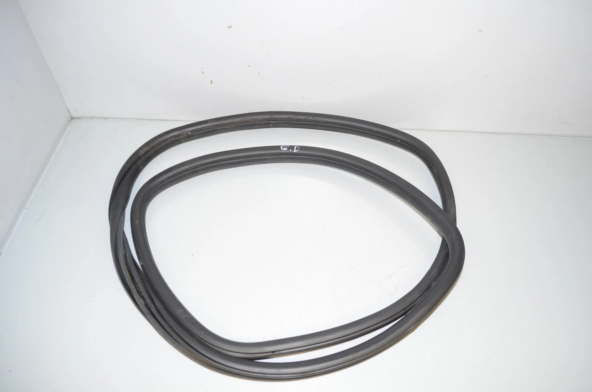 Rear Right Door Seal Rubber – OEM 7377416 · BMW 3 Touring (F31) 330 d xDrive 2013