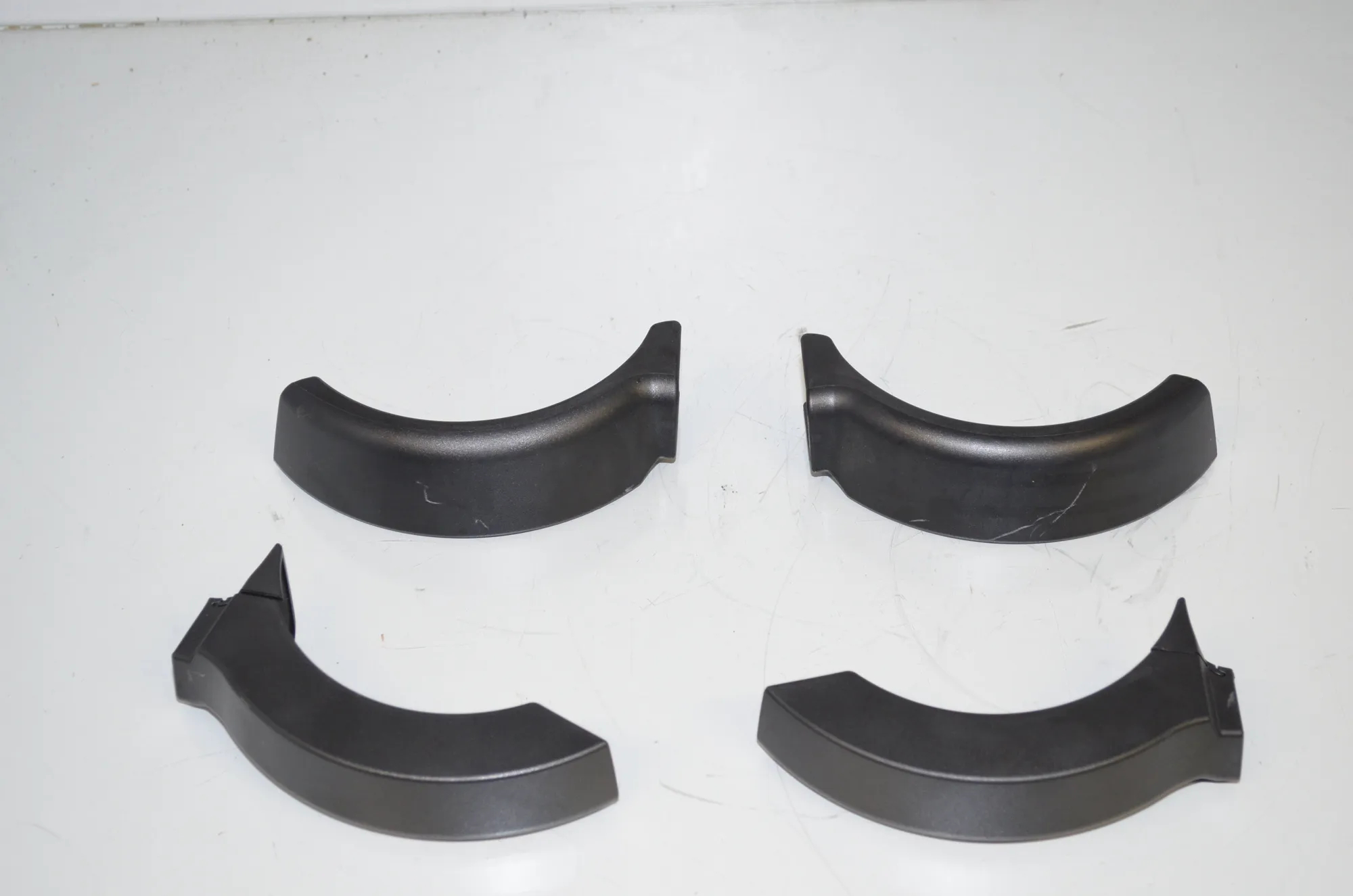 Hinge Trim – OEM 7222167 · BMW 5 Touring (F11) 530 d xDrive 2011