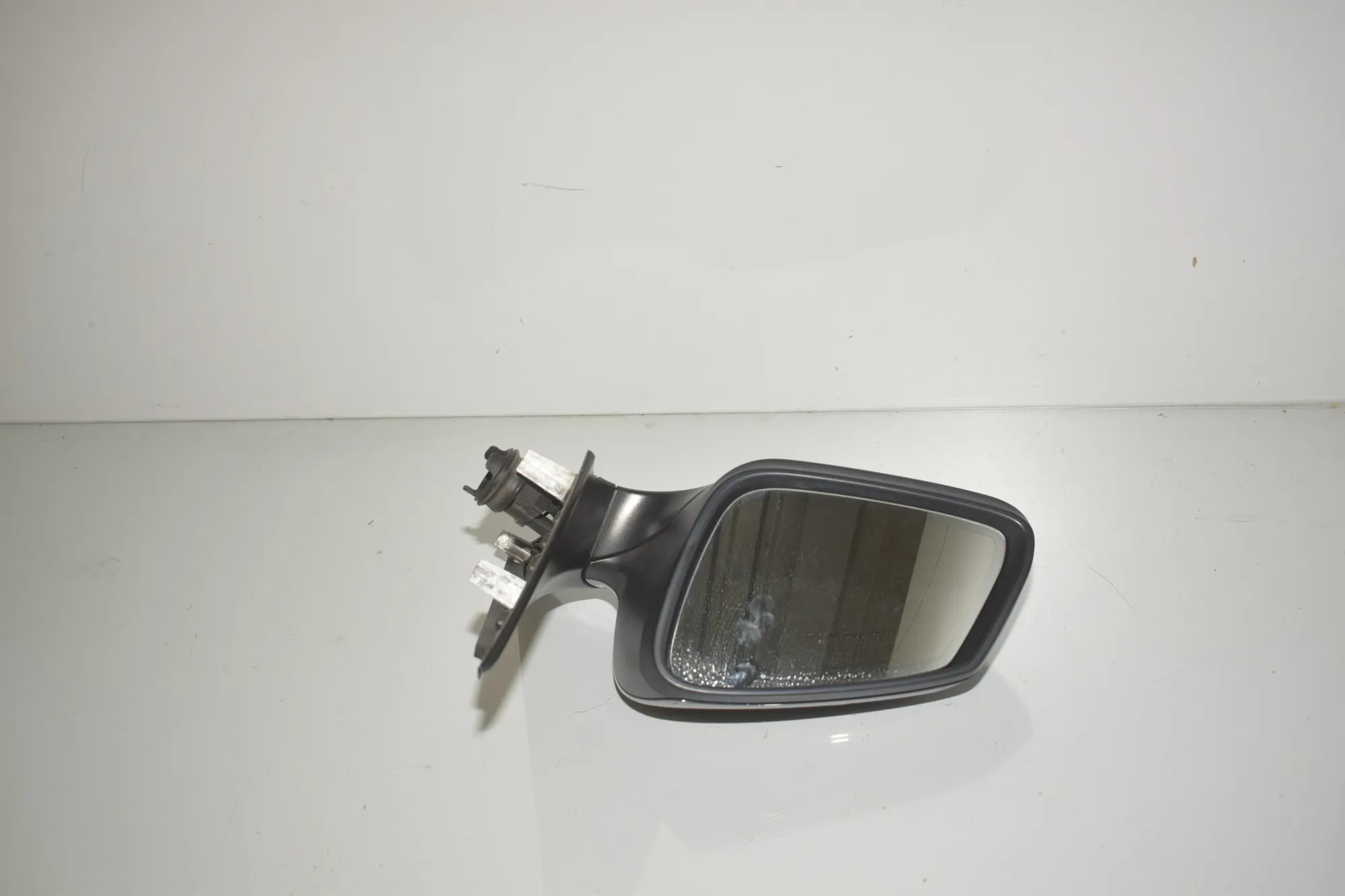 Left Side Wing Mirror – OEM 7283611 · BMW 5 Touring (F11) 530 d xDrive 2011 – 5