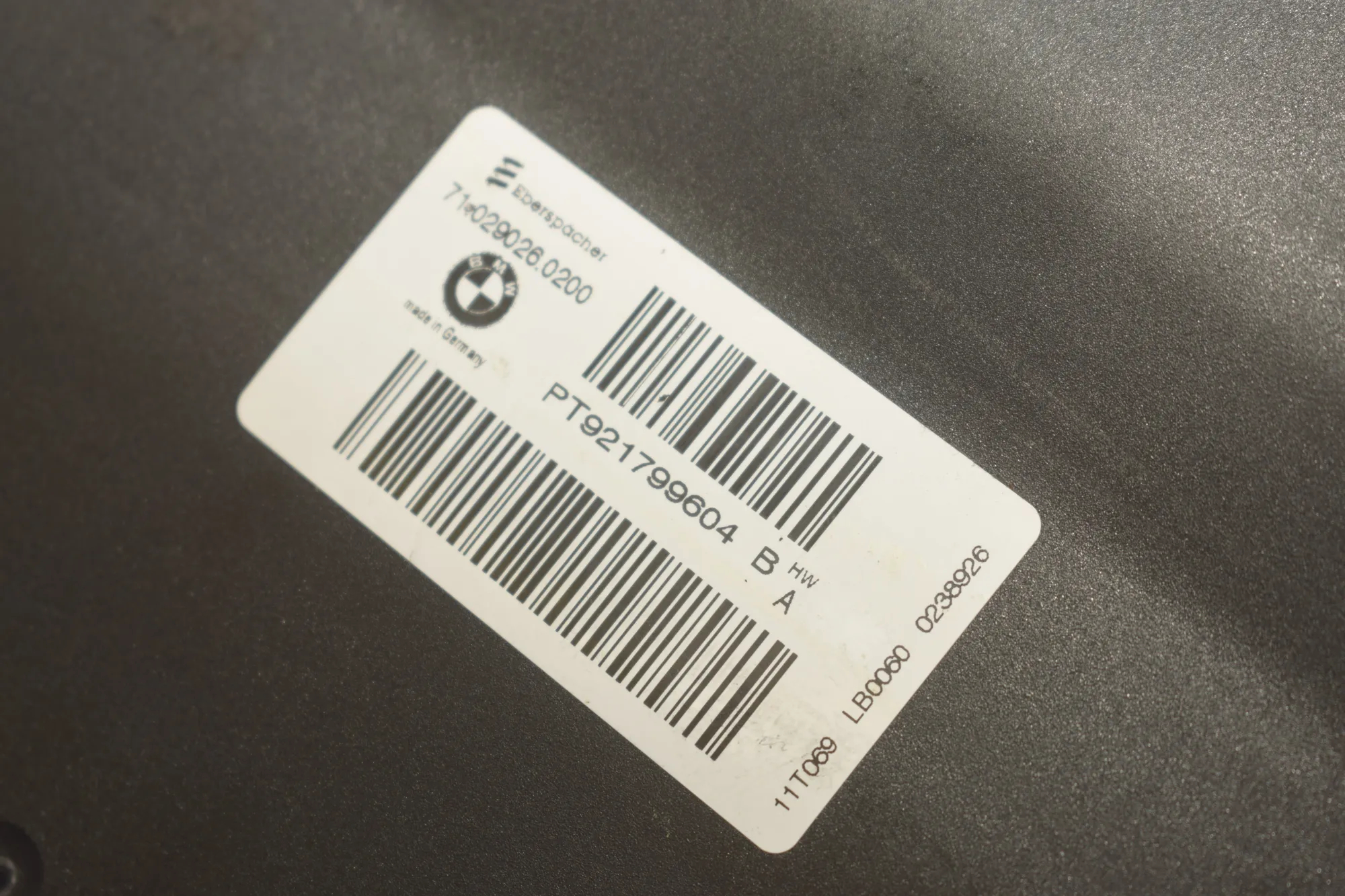 Interior Air Duct Channel – OEM 9217996 · BMW 5 Touring (F11) 530 d xDrive 2011 – 4