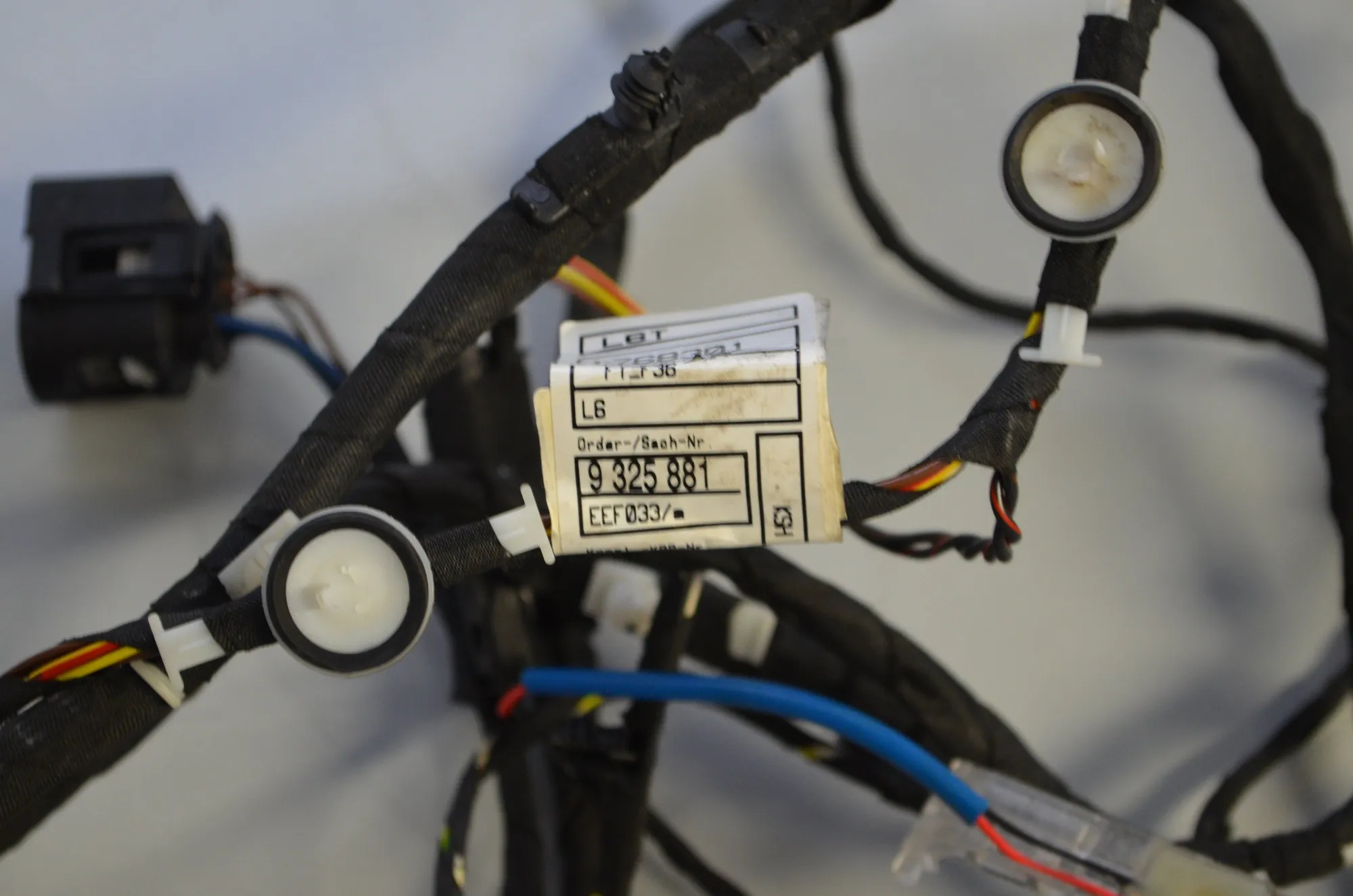 Front Left Door Wiring – OEM 9325881 · BMW 4 Gran Coupe (F36) 430 d xDrive 2014 – 4