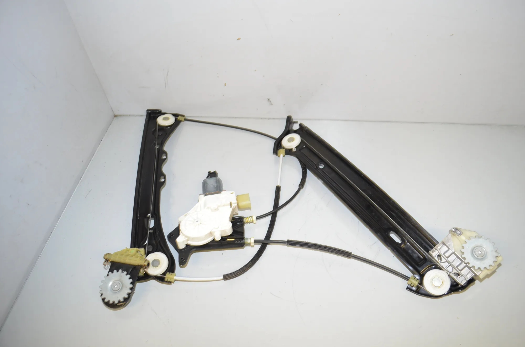 Front Right Door Window Regulator – OEM 7326328 · BMW 4 Gran Coupe (F36) 430 d xDrive 2014 – 4
