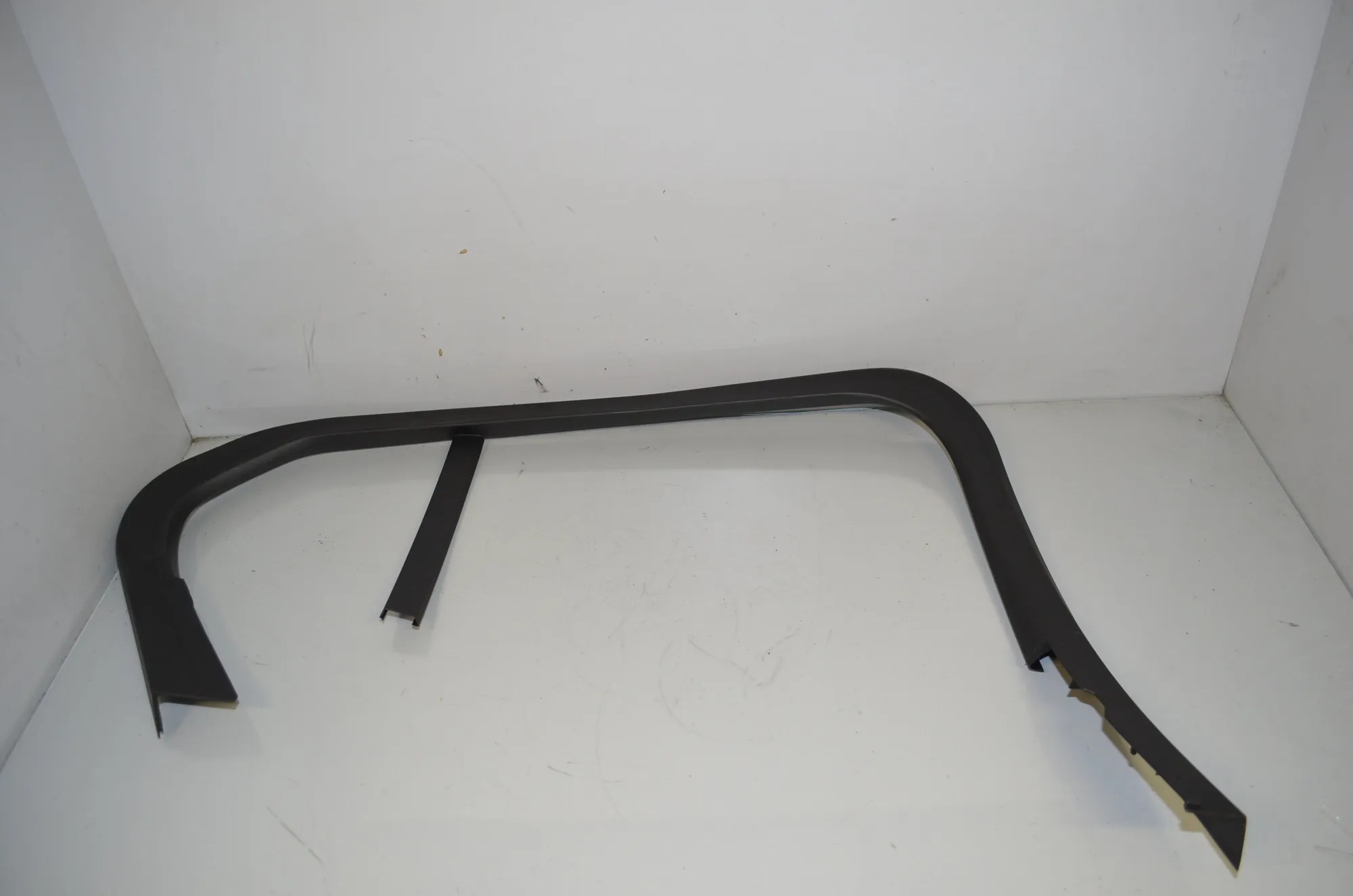 Rear Left Door Panel – OEM 7464797 · BMW 1 (F40) (2019 - -) (F40) 118i 2022 – 2