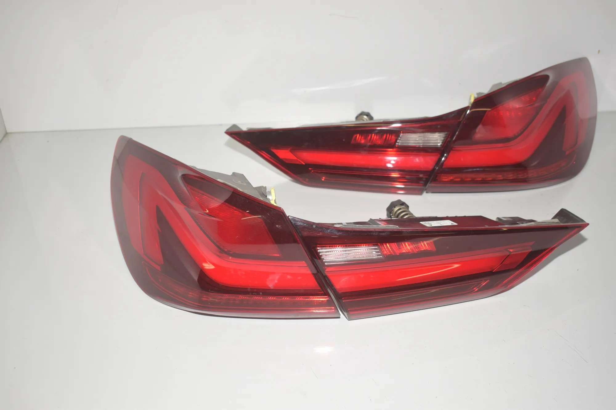 Rear Tail Light Set – OEM 5A55FB8 · BMW 1 (F40) (2019 - -) (F40) 118i 2022 – 8