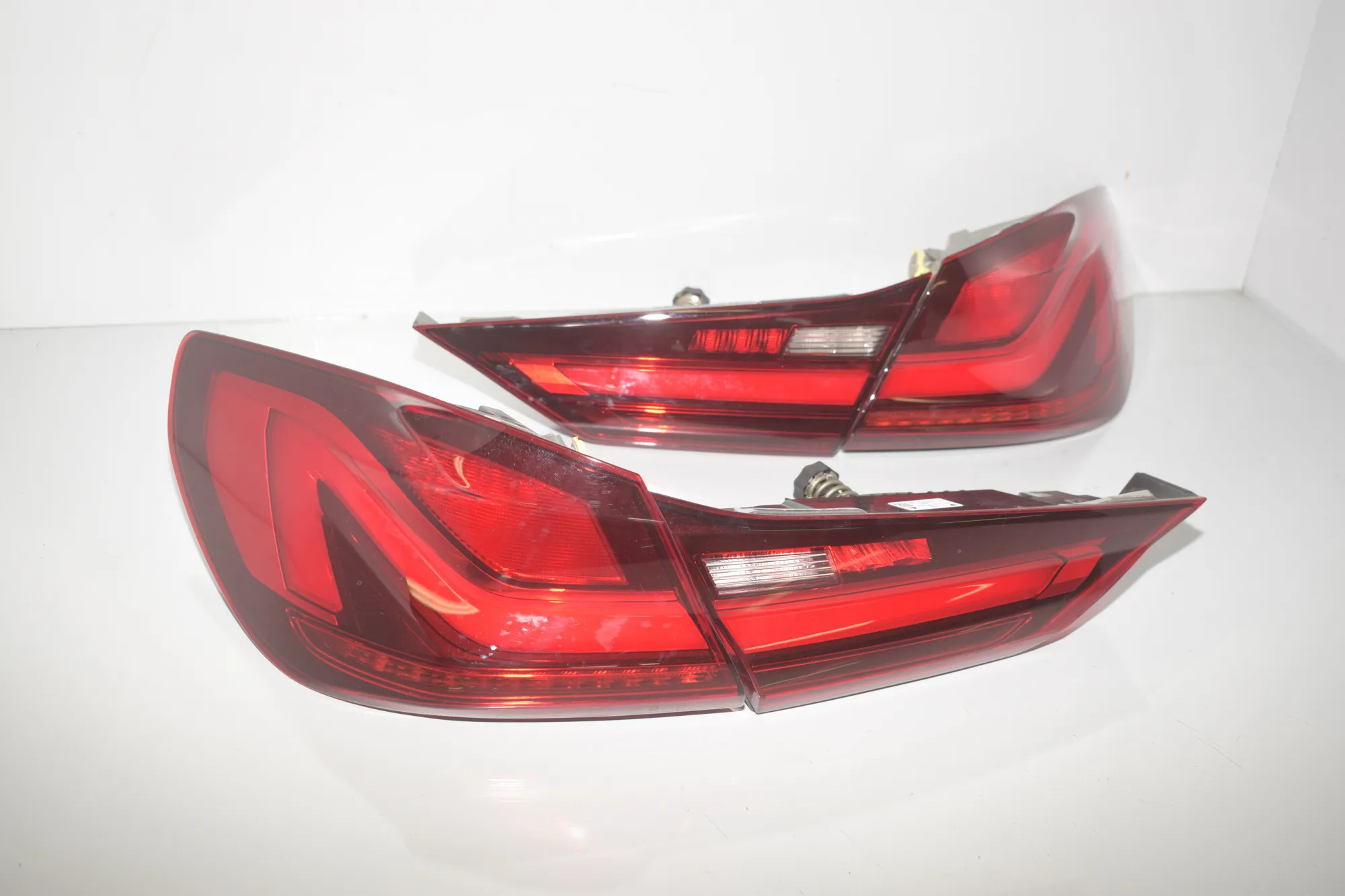 Rear Tail Light Set – OEM 5A55FB8 · BMW 1 (F40) (2019 - -) (F40) 118i 2022 – 9